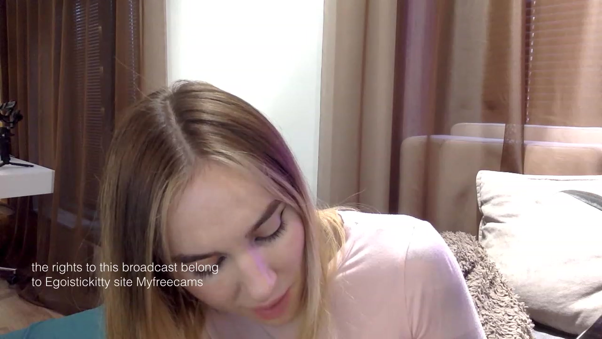 Gallery image thumbnail from EgoisticKitty's myfreecams stream on, 01/25/2024, 10:09 image 11 of 20
