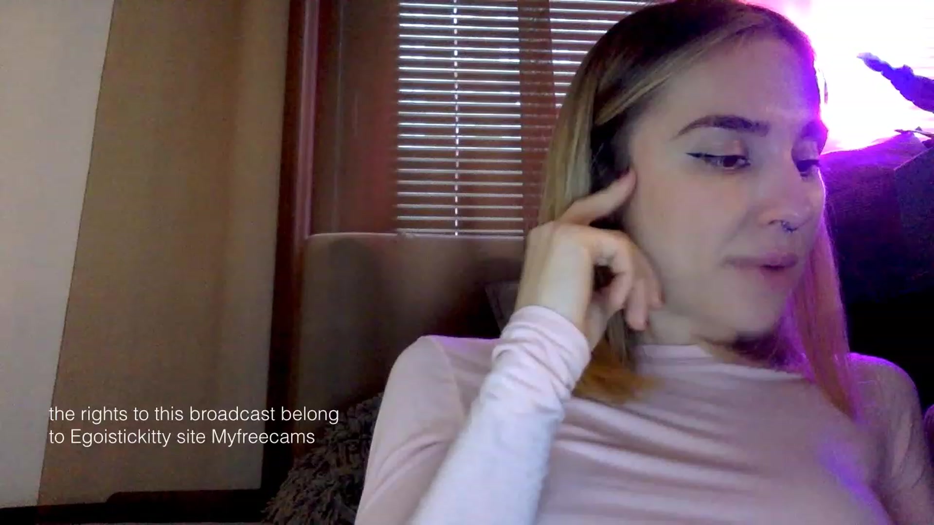 Gallery image thumbnail from EgoisticKitty's myfreecams stream on, 01/25/2024, 11:30 image 11 of 20