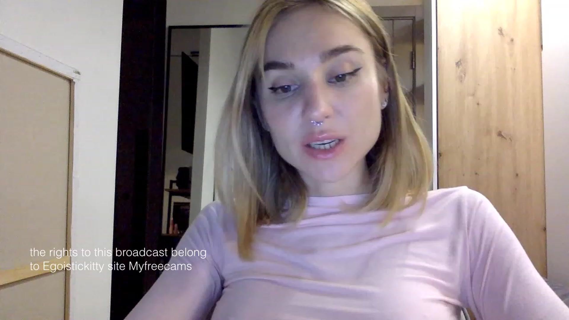 Gallery image thumbnail from EgoisticKitty's myfreecams stream on, 01/25/2024, 13:57 image 5 of 20