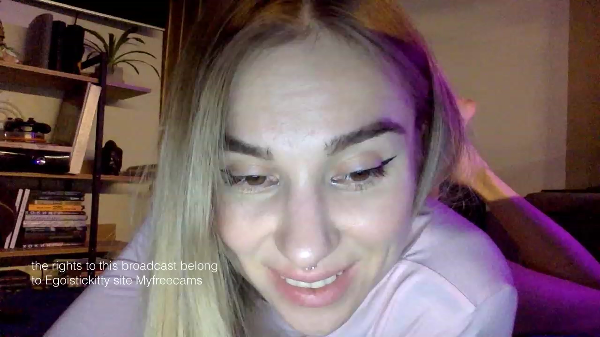 Gallery image thumbnail from EgoisticKitty's myfreecams stream on, 01/25/2024, 14:31 image 9 of 20