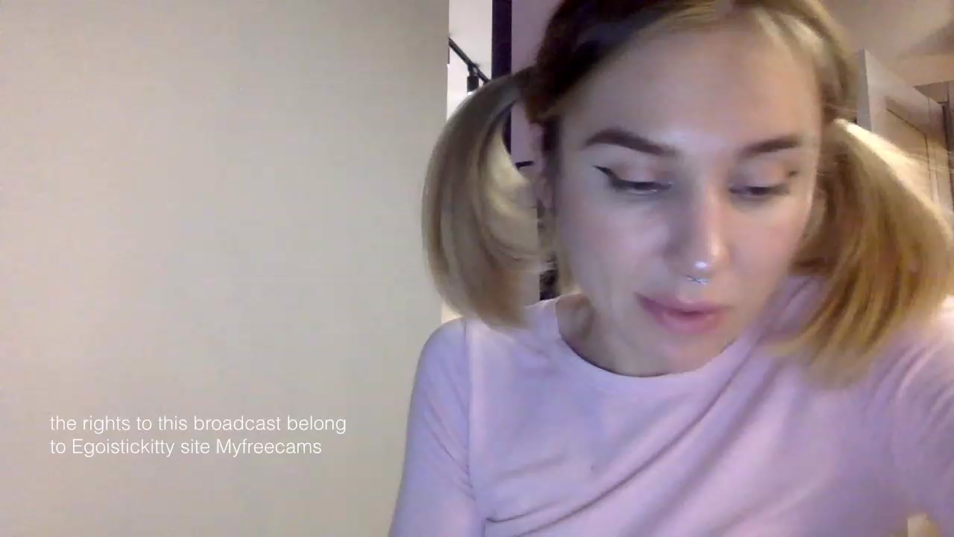 Gallery image thumbnail from EgoisticKitty's myfreecams stream on, 01/26/2024, 12:44 image 15 of 20