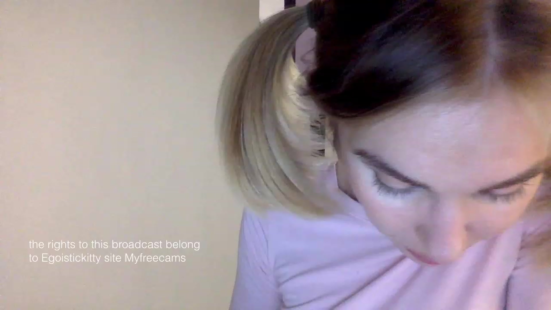 Gallery image thumbnail from EgoisticKitty's myfreecams stream on, 01/26/2024, 12:44 image 13 of 20
