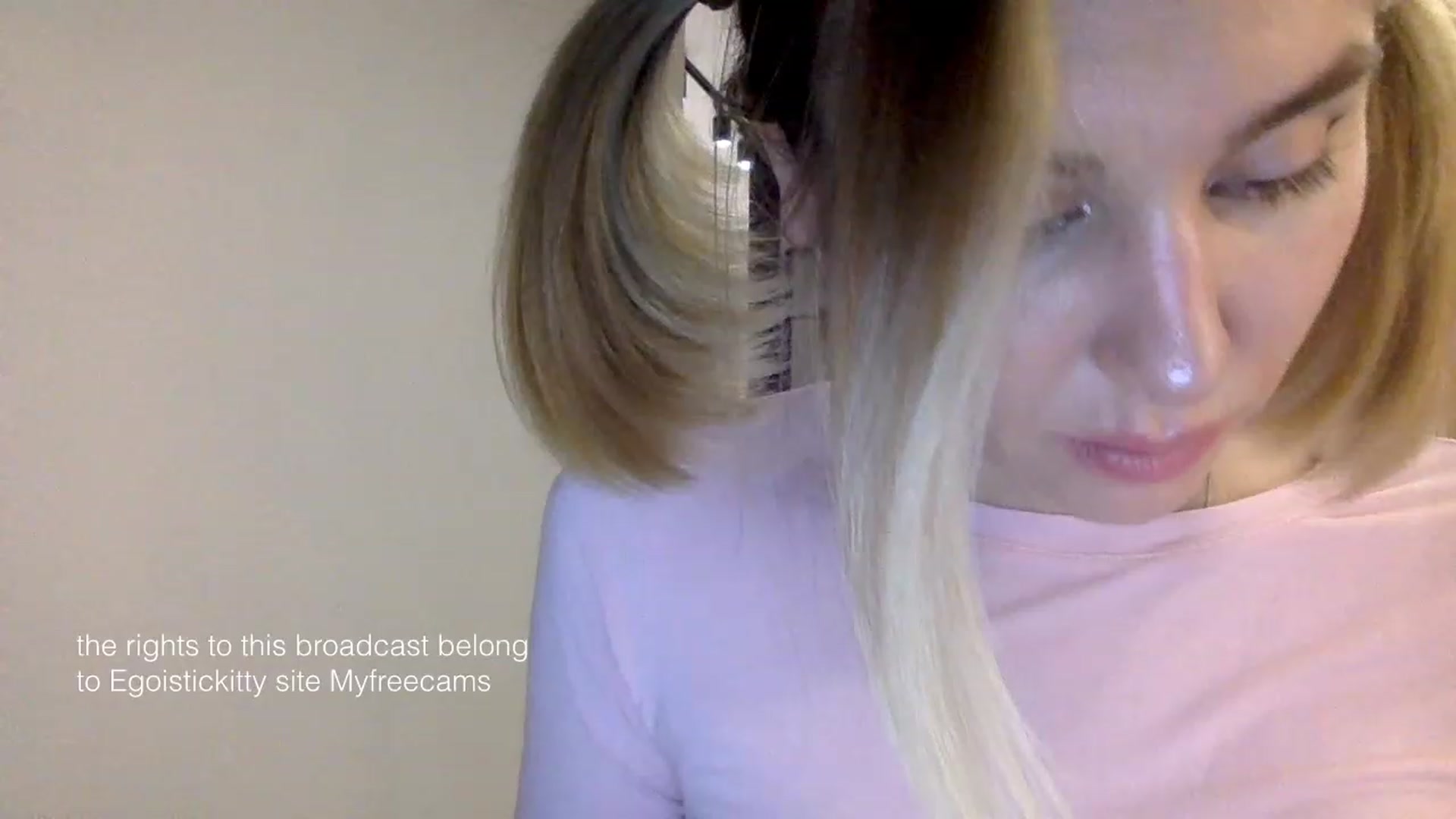 Gallery image thumbnail from EgoisticKitty's myfreecams stream on, 01/26/2024, 12:44 image 8 of 20