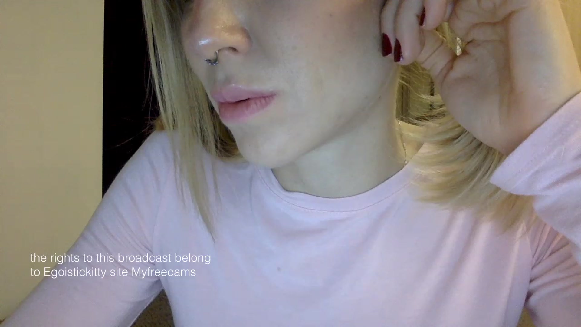 Gallery image thumbnail from EgoisticKitty's myfreecams stream on, 01/27/2024, 10:26 image 17 of 20