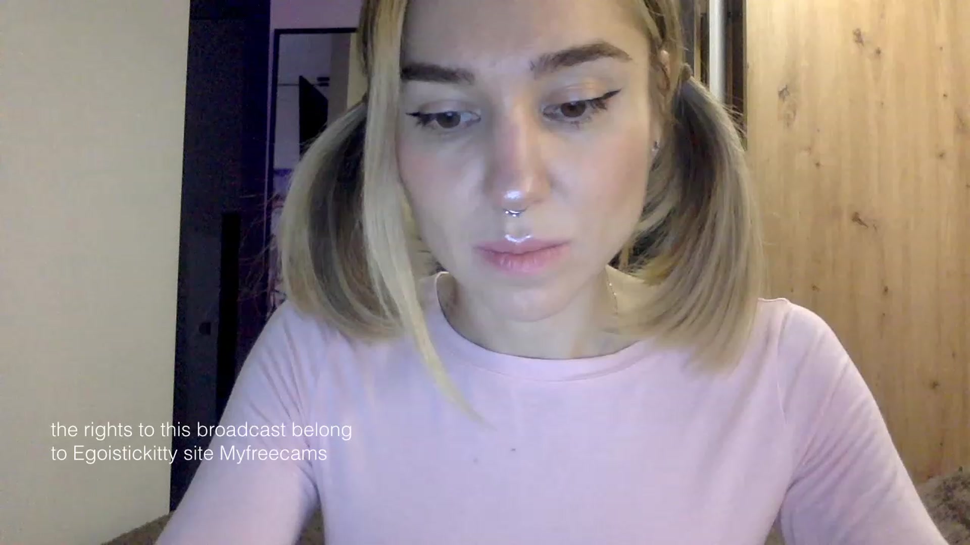 Gallery image thumbnail from EgoisticKitty's myfreecams stream on, 01/27/2024, 10:26 image 1 of 20