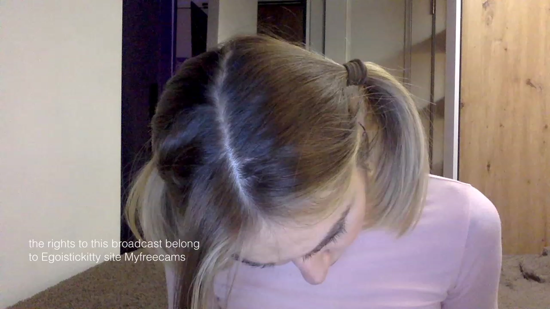Gallery image thumbnail from EgoisticKitty's myfreecams stream on, 01/27/2024, 10:26 image 18 of 20