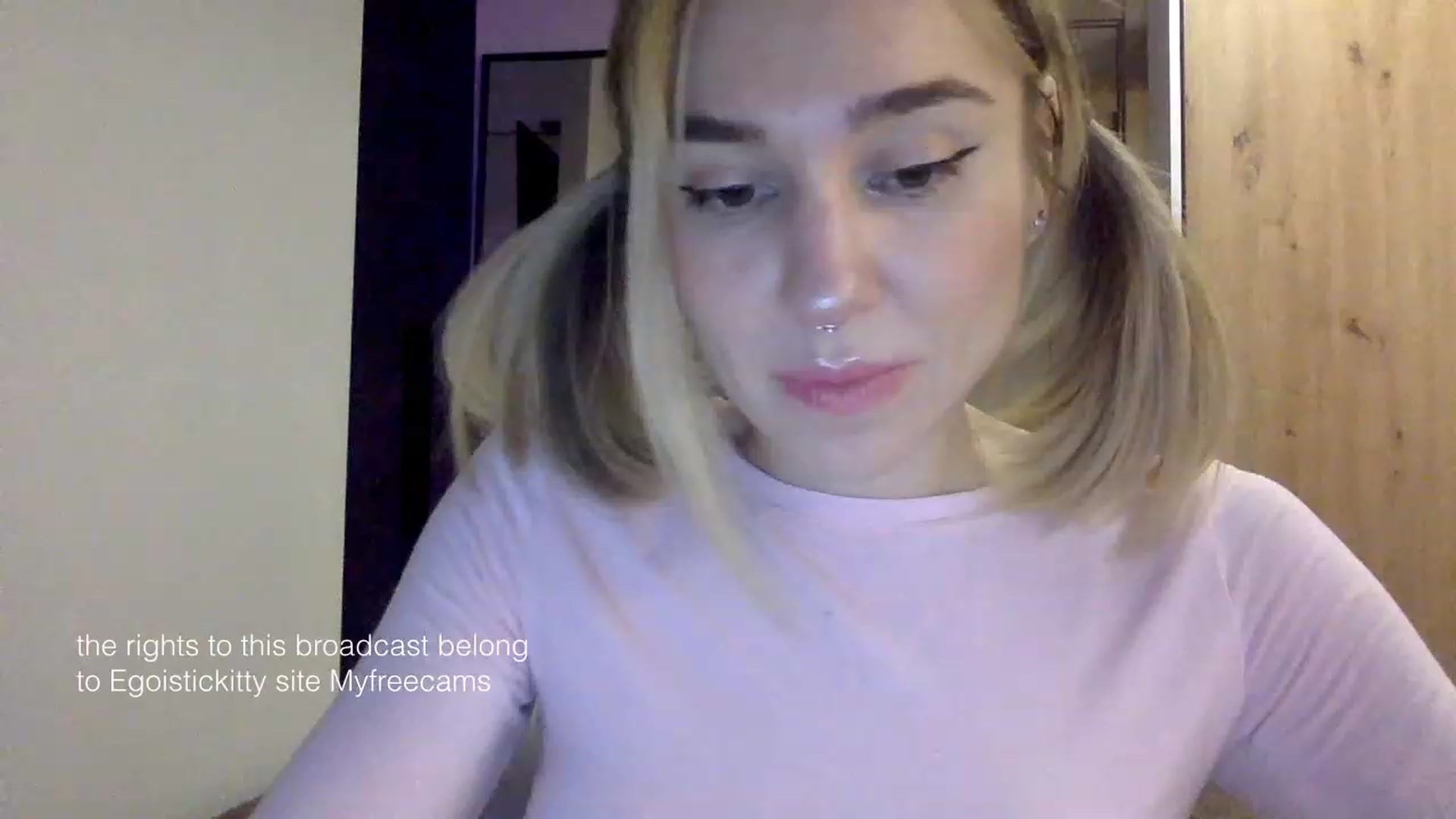 Gallery image thumbnail from EgoisticKitty's myfreecams stream on, 01/27/2024, 10:26 image 6 of 20
