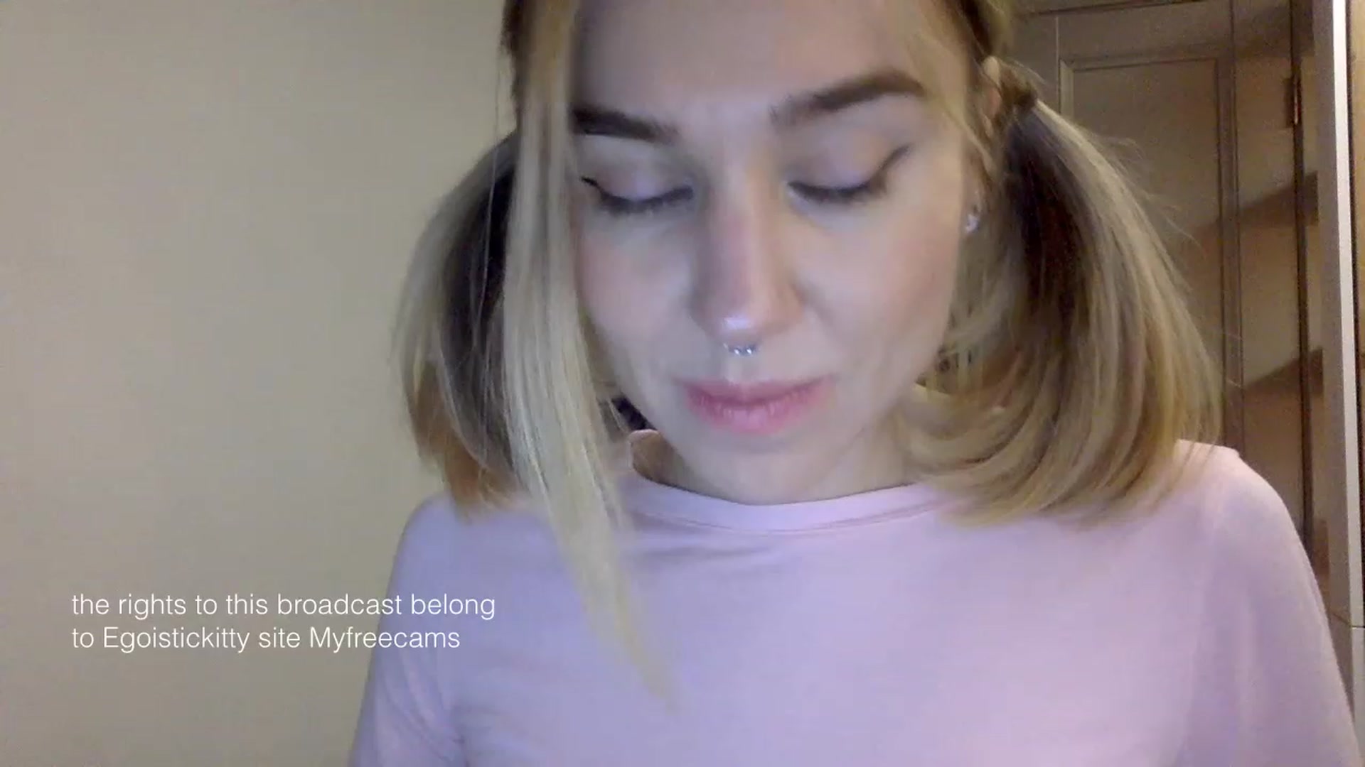 Gallery image thumbnail from EgoisticKitty's myfreecams stream on, 01/27/2024, 11:06 image 16 of 20