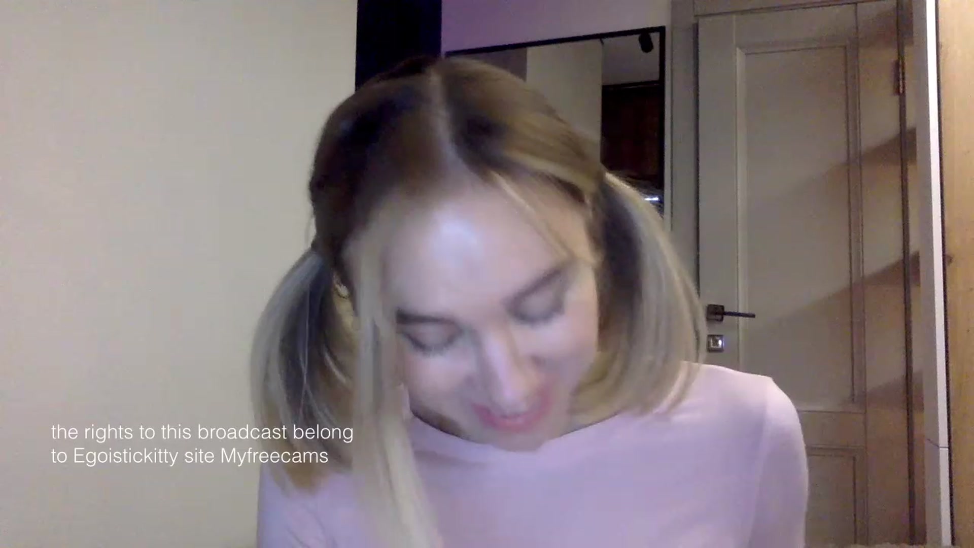 Gallery image thumbnail from EgoisticKitty's myfreecams stream on, 01/27/2024, 11:06 image 14 of 20