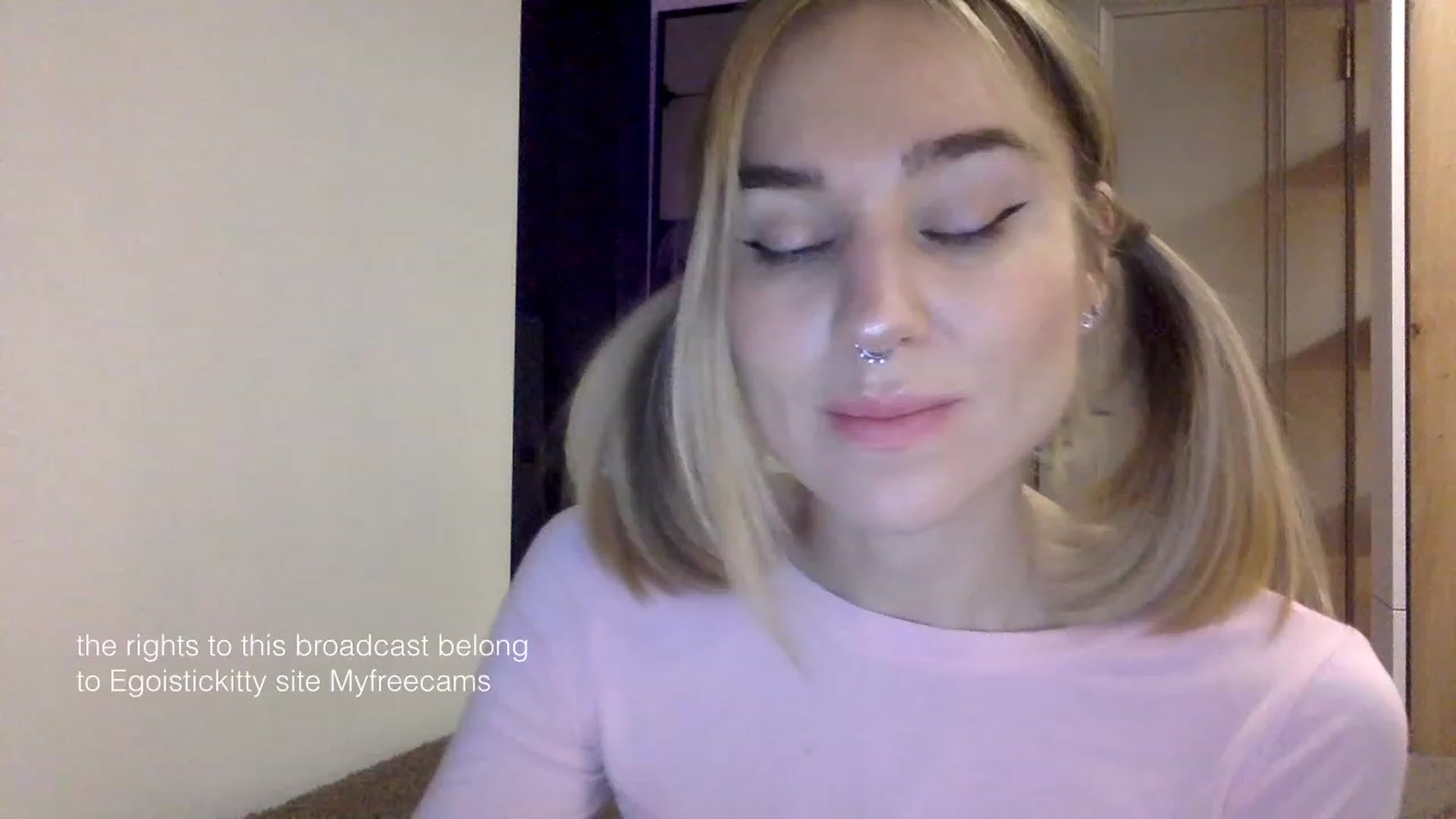 Gallery image thumbnail from EgoisticKitty's myfreecams stream on, 01/27/2024, 11:06 image 6 of 20