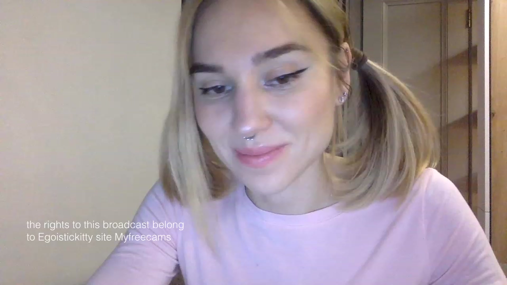 Gallery image thumbnail from EgoisticKitty's myfreecams stream on, 01/27/2024, 11:06 image 5 of 20