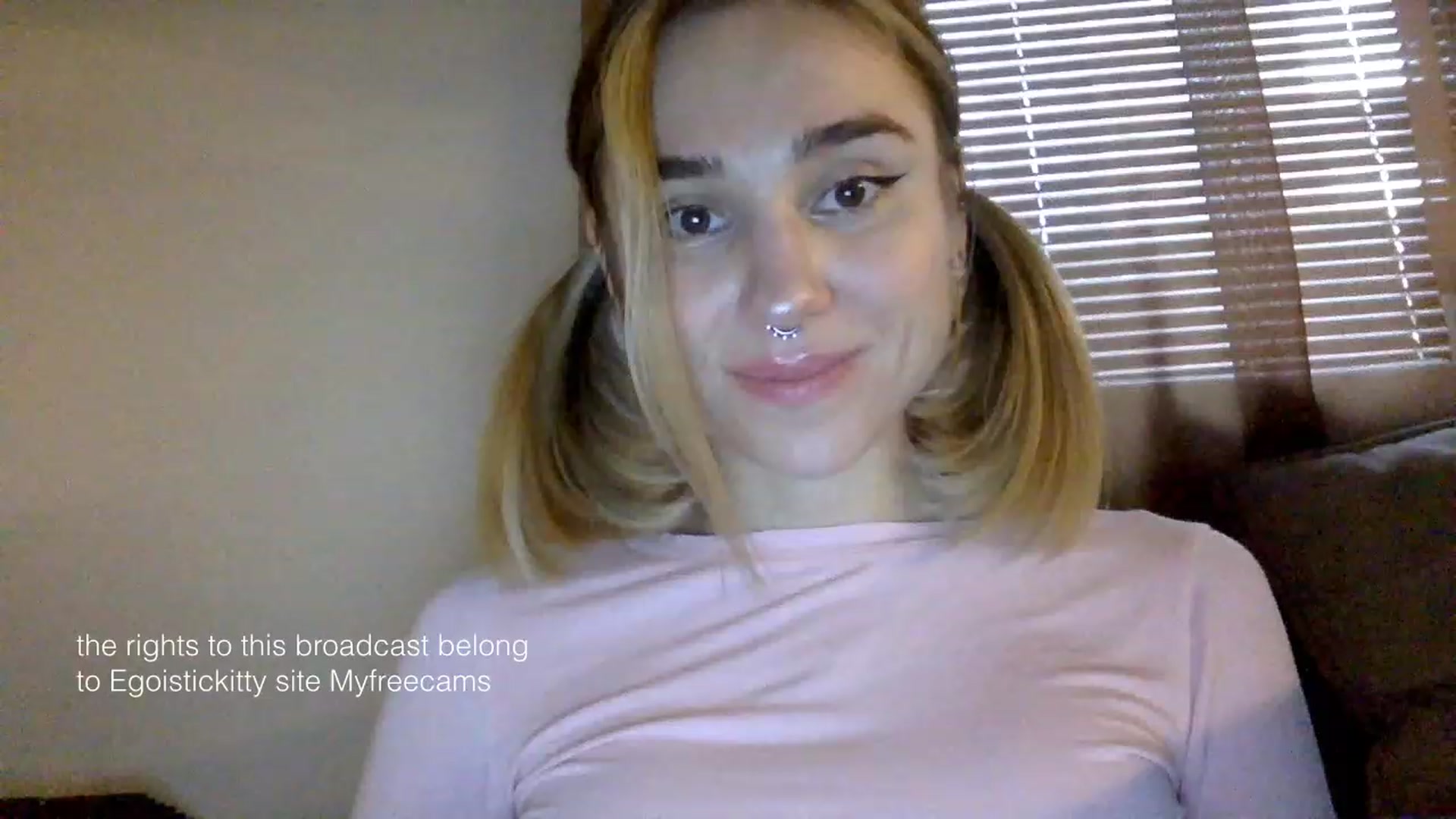 Gallery image thumbnail from EgoisticKitty's myfreecams stream on, 01/28/2024, 10:00 image 17 of 20