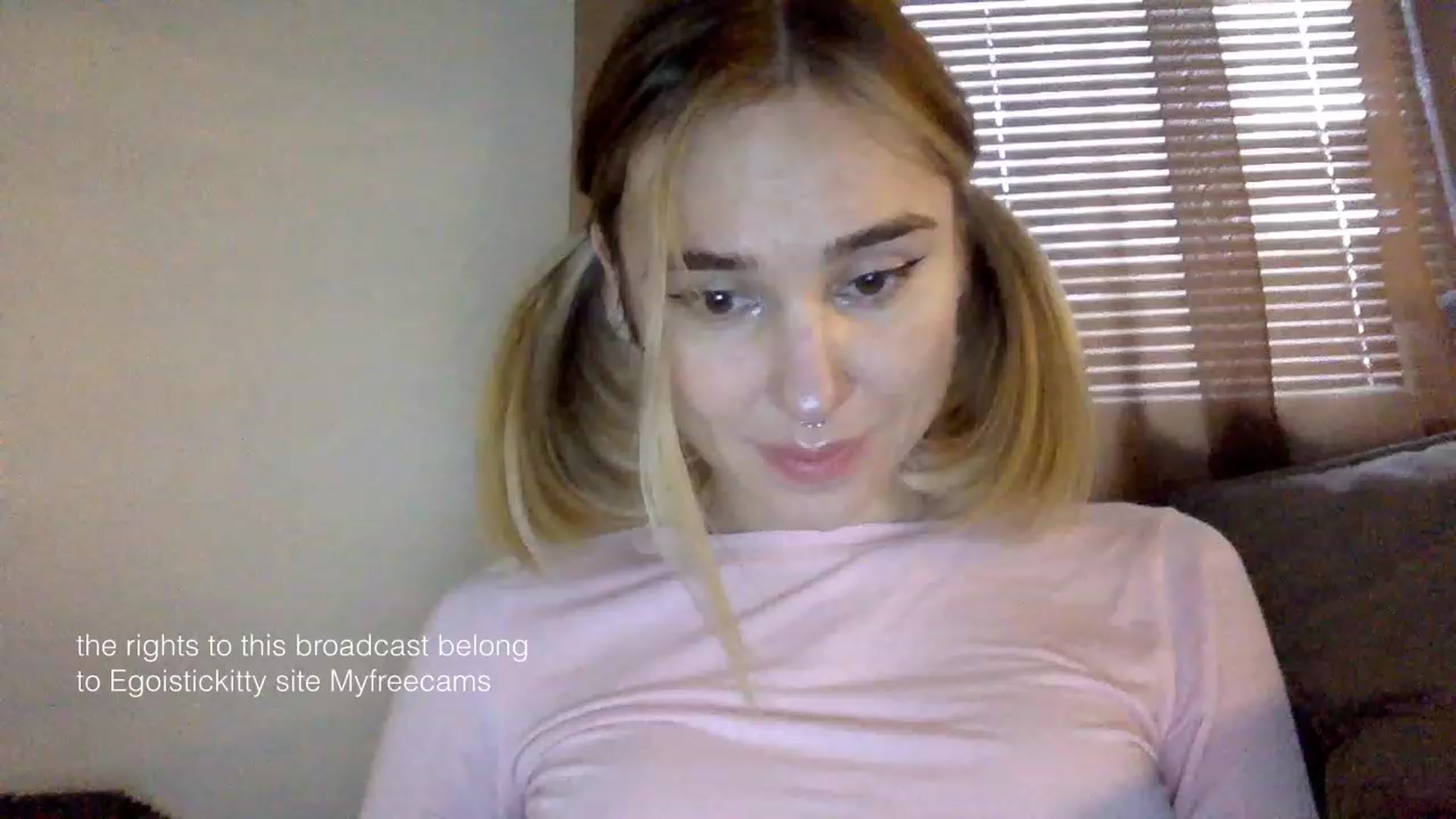 Gallery image thumbnail from EgoisticKitty's myfreecams stream on, 01/28/2024, 10:00 image 15 of 20