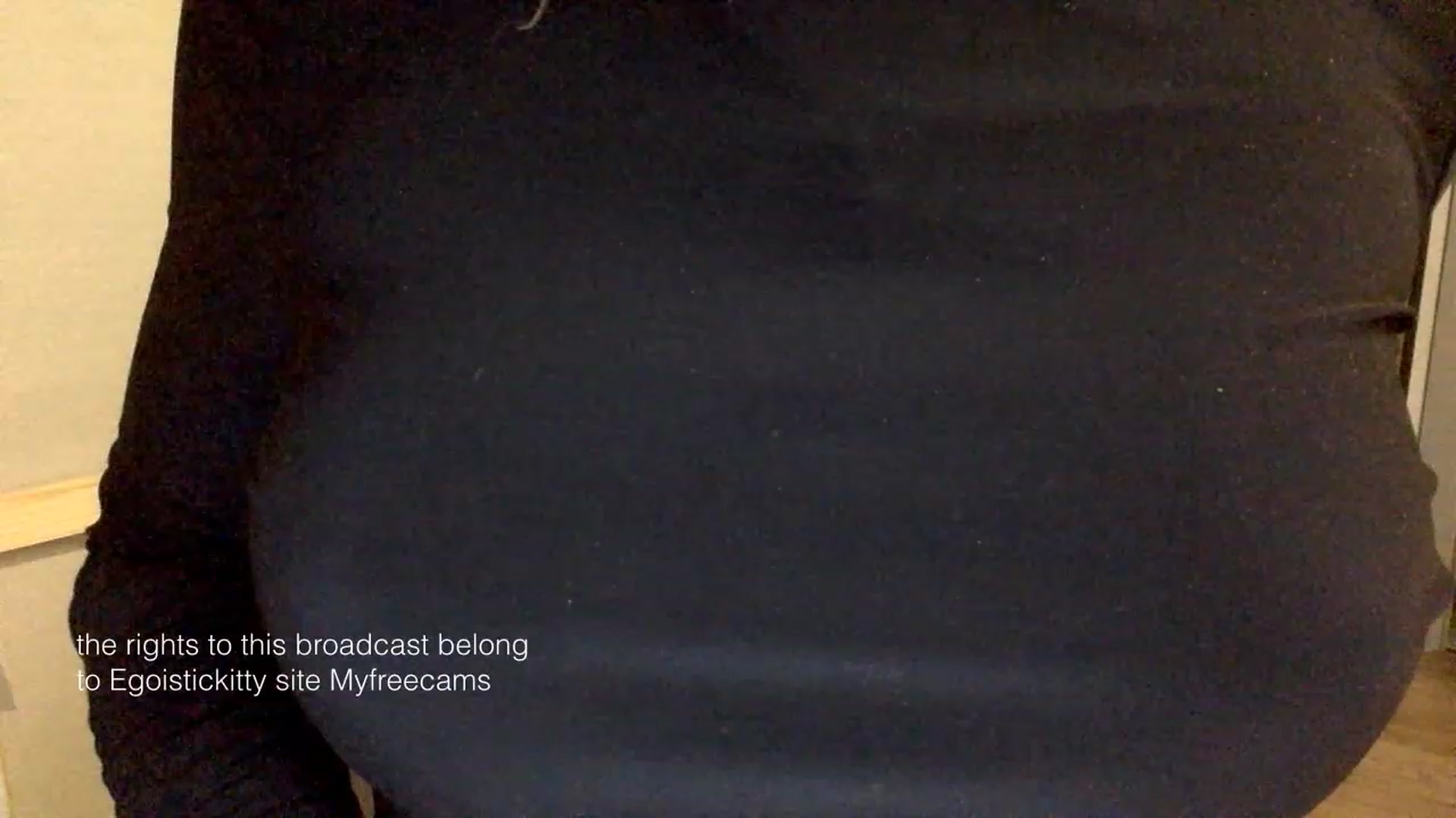 Gallery image thumbnail from EgoisticKitty's myfreecams stream on, 01/31/2024, 16:00 image 13 of 20