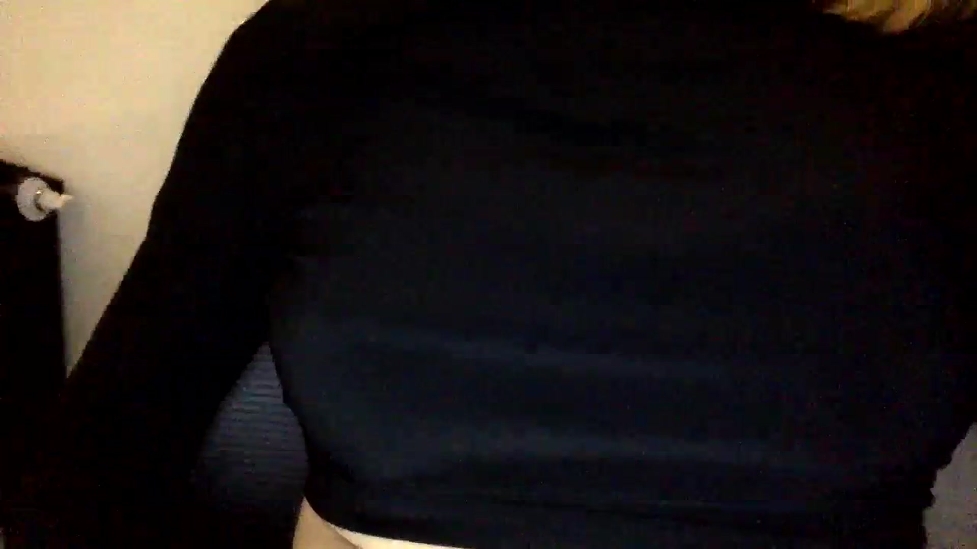 Gallery image thumbnail from EgoisticKitty's myfreecams stream on, 02/05/2024, 13:53 image 15 of 20