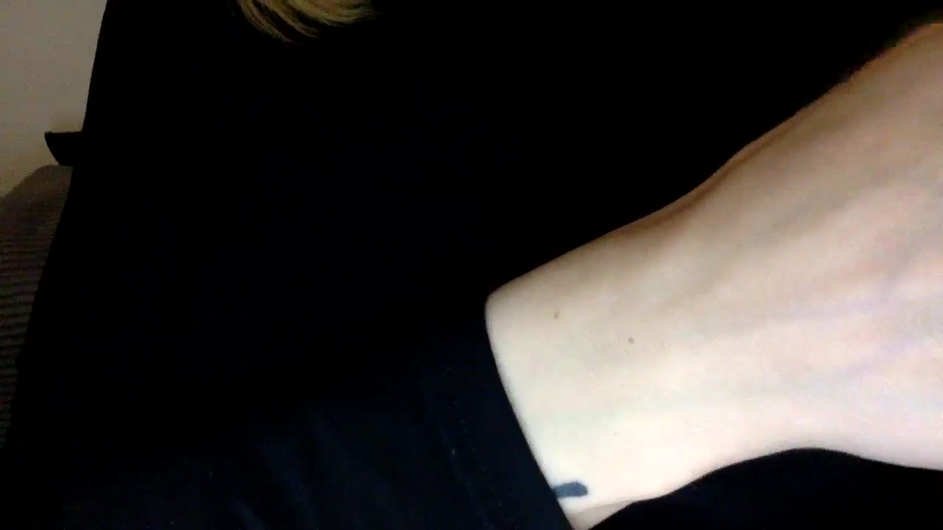 Gallery image thumbnail from EgoisticKitty's myfreecams stream on, 02/07/2024, 08:56 image 7 of 20