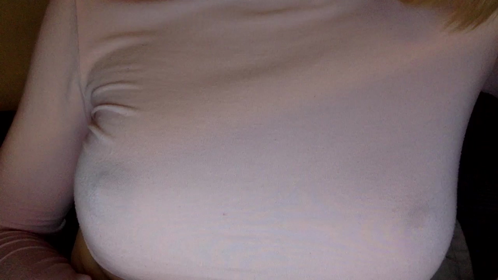 Gallery image thumbnail from EgoisticKitty's myfreecams stream on, 02/13/2024, 12:20 image 15 of 20
