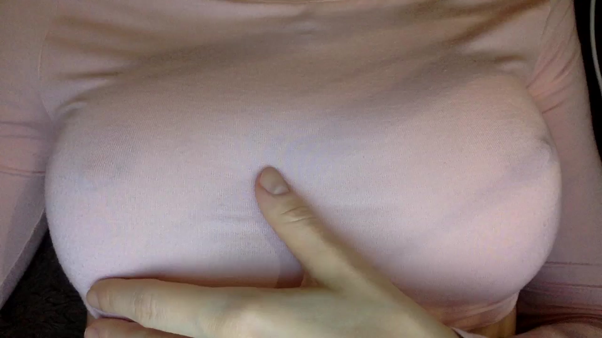 Gallery image thumbnail from EgoisticKitty's myfreecams stream on, 02/13/2024, 17:32 image 10 of 20
