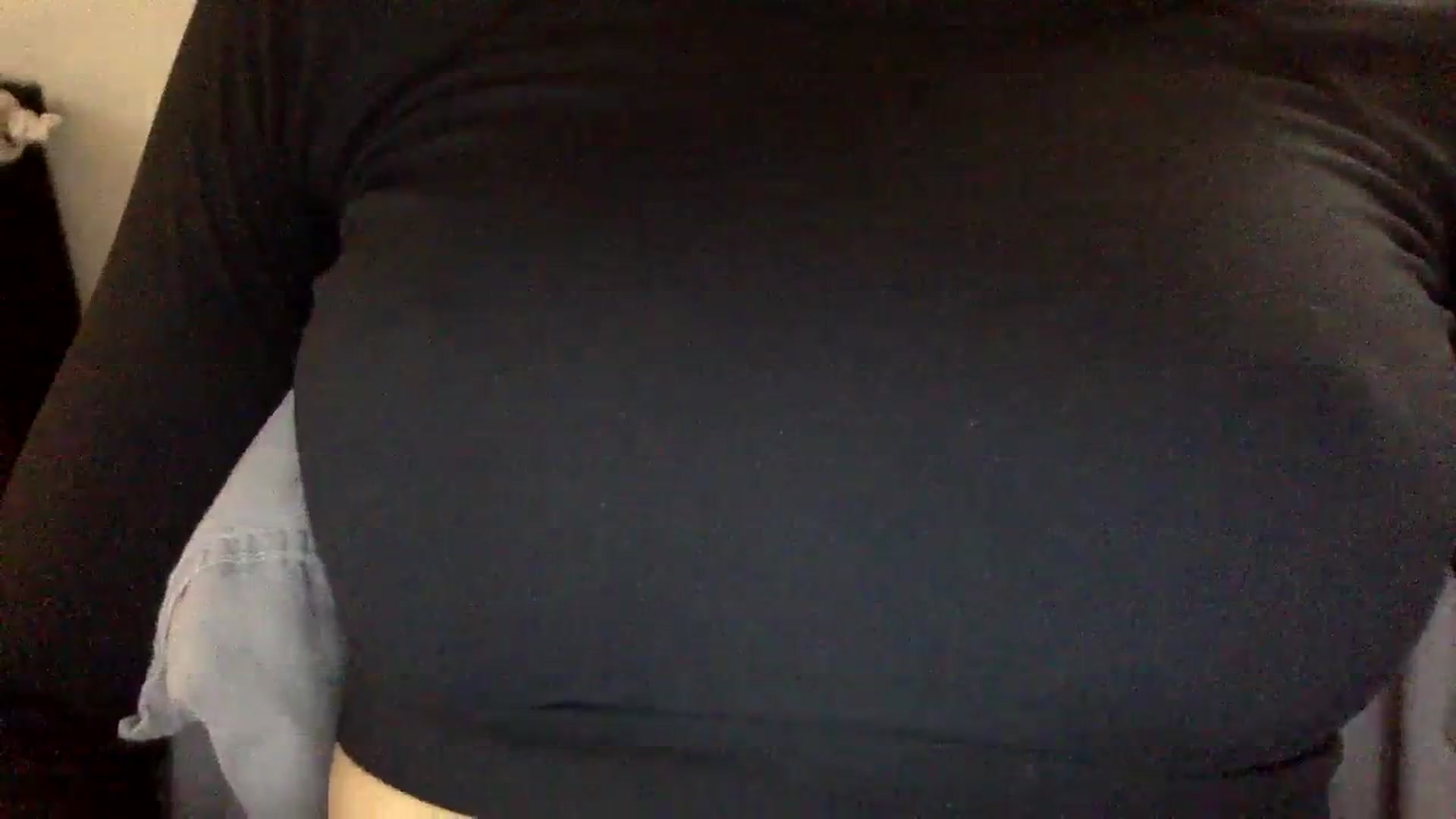 Gallery image thumbnail from EgoisticKitty's myfreecams stream on, 02/14/2024, 08:32 image 12 of 20