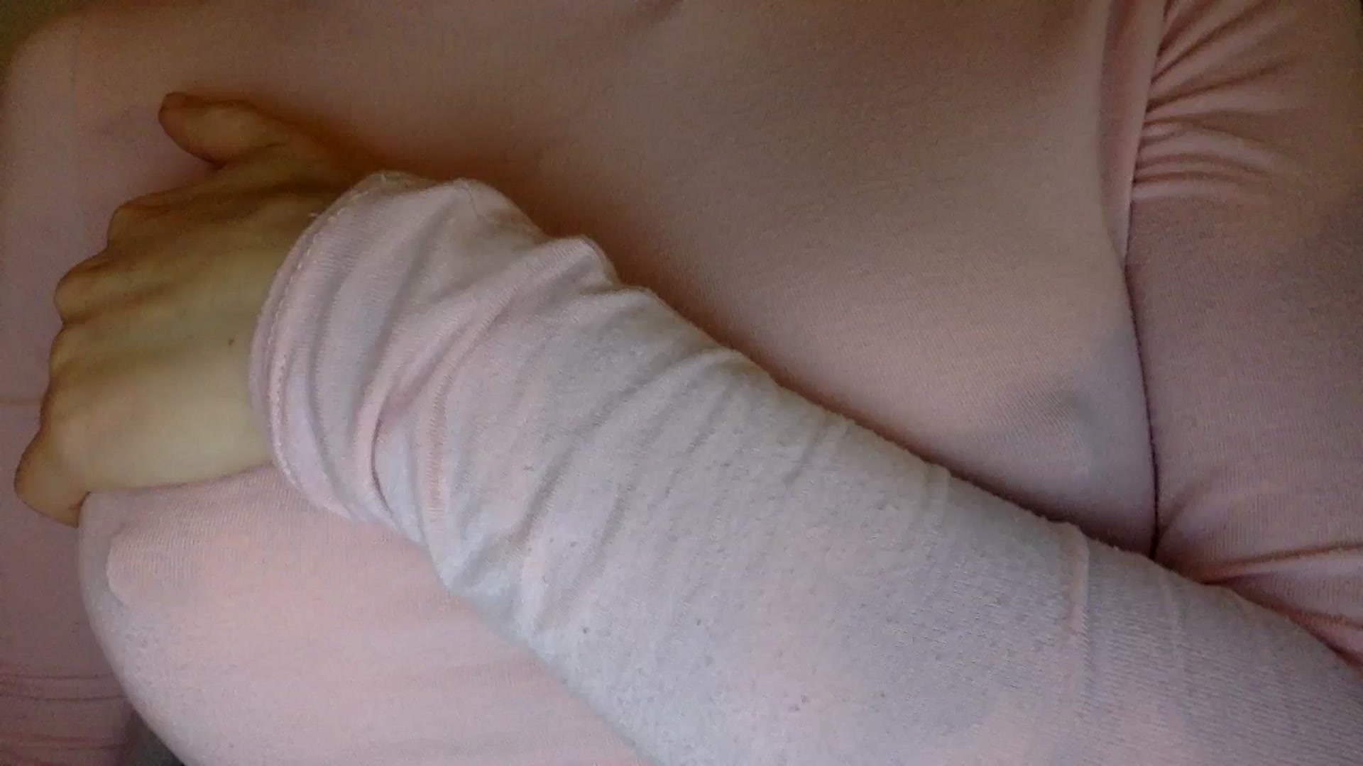 Gallery image thumbnail from EgoisticKitty's myfreecams stream on, 02/15/2024, 08:58 image 18 of 20