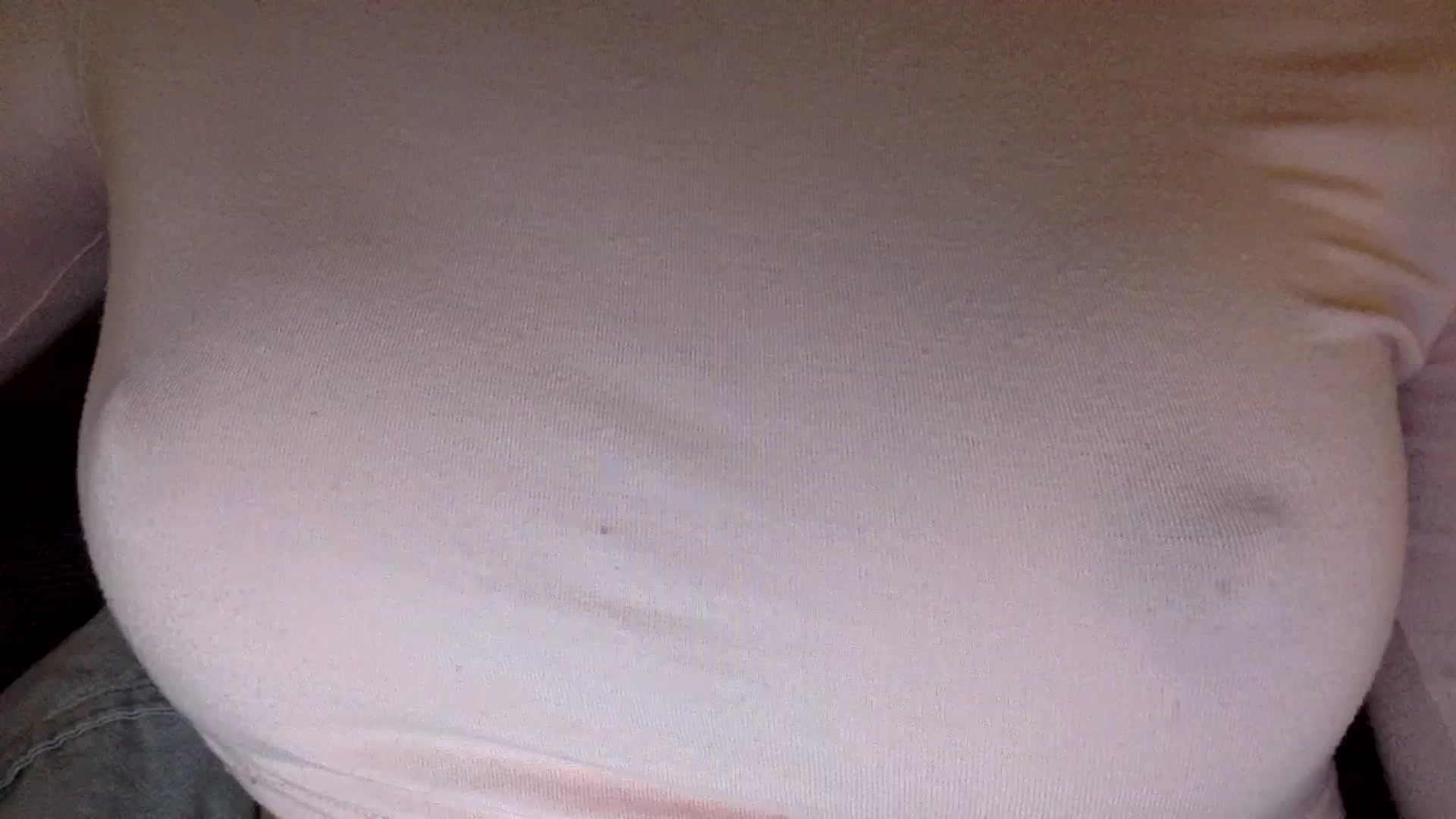 Gallery image thumbnail from EgoisticKitty's myfreecams stream on, 02/15/2024, 11:55 image 15 of 20