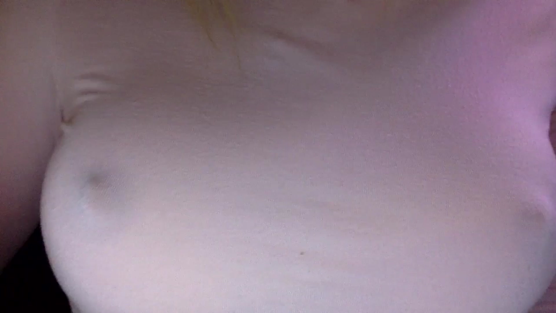Gallery image thumbnail from EgoisticKitty's myfreecams stream on, 02/19/2024, 08:45 image 9 of 20