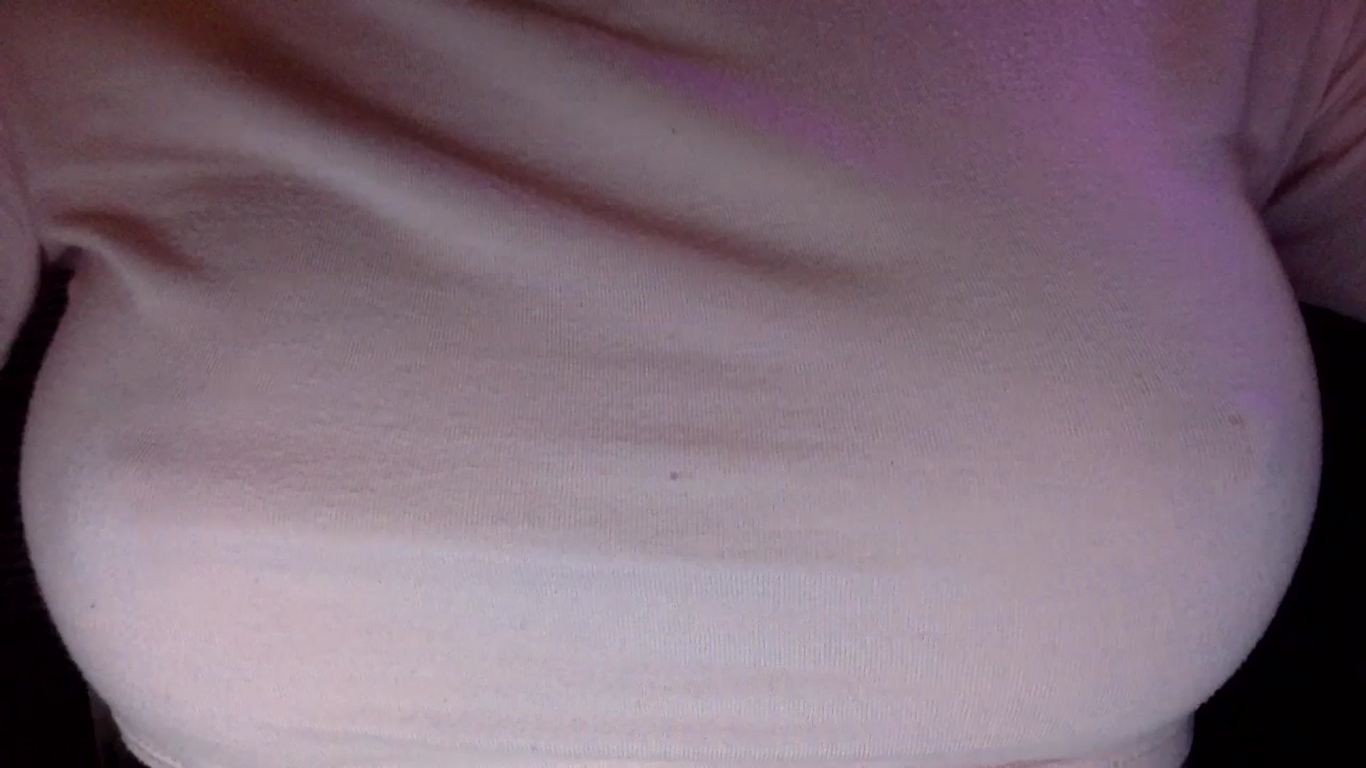 Gallery image thumbnail from EgoisticKitty's myfreecams stream on, 02/19/2024, 10:26 image 2 of 20