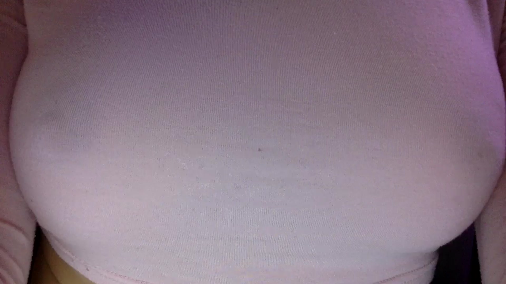Gallery image thumbnail from EgoisticKitty's myfreecams stream on, 02/19/2024, 10:26 image 17 of 20