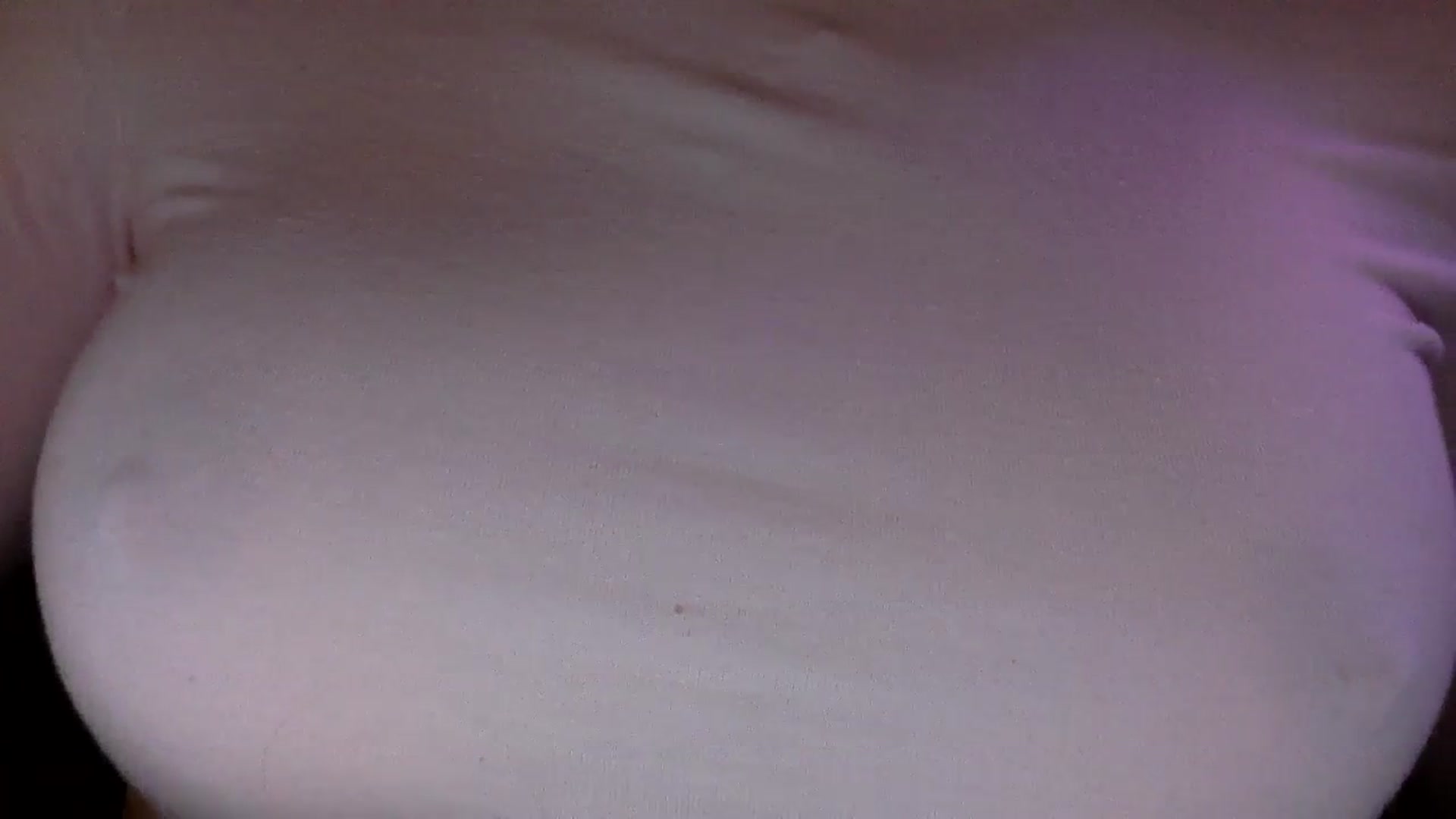 Gallery image thumbnail from EgoisticKitty's myfreecams stream on, 02/19/2024, 10:26 image 15 of 20