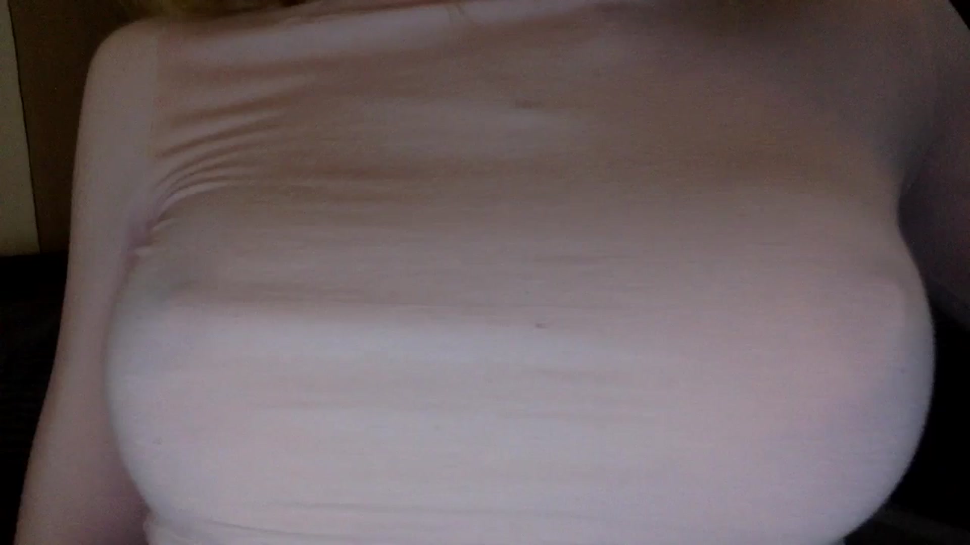 Gallery image thumbnail from EgoisticKitty's myfreecams stream on, 02/27/2024, 09:21 image 12 of 20