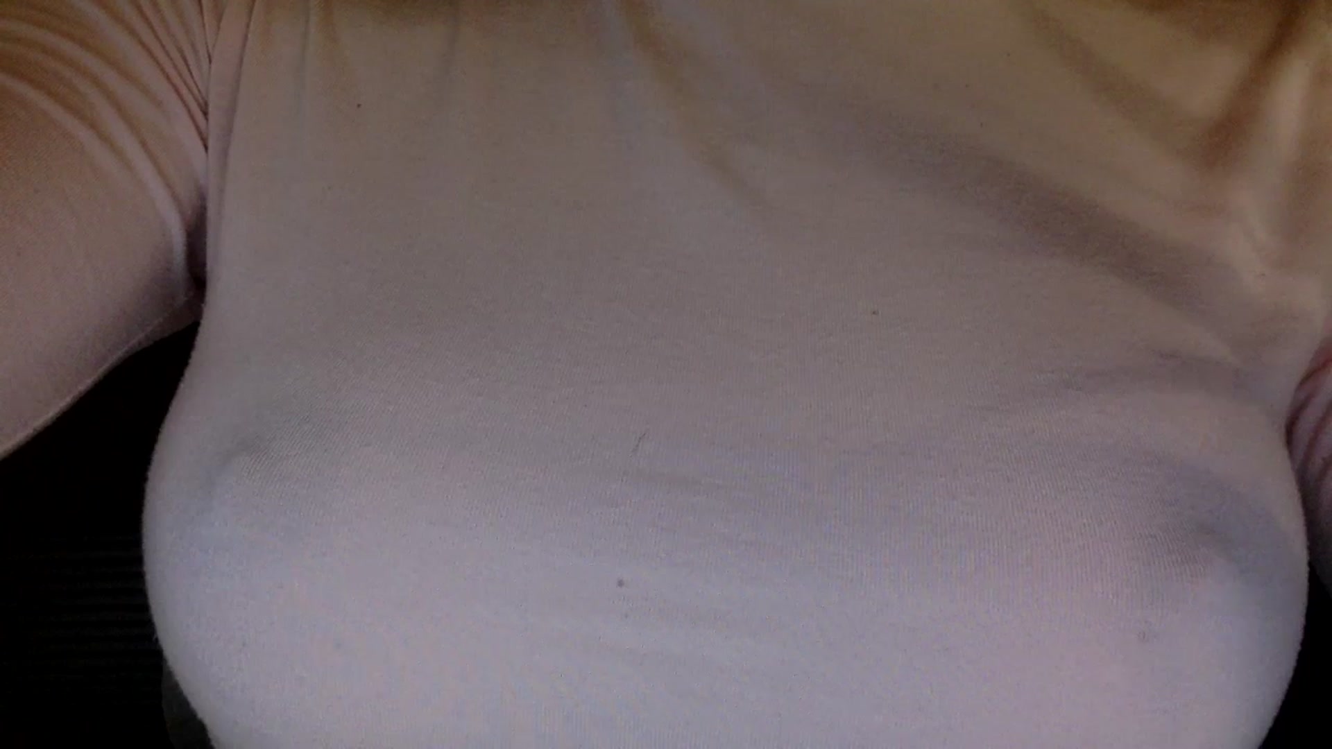 Gallery image thumbnail from EgoisticKitty's myfreecams stream on, 02/27/2024, 17:28 image 15 of 20