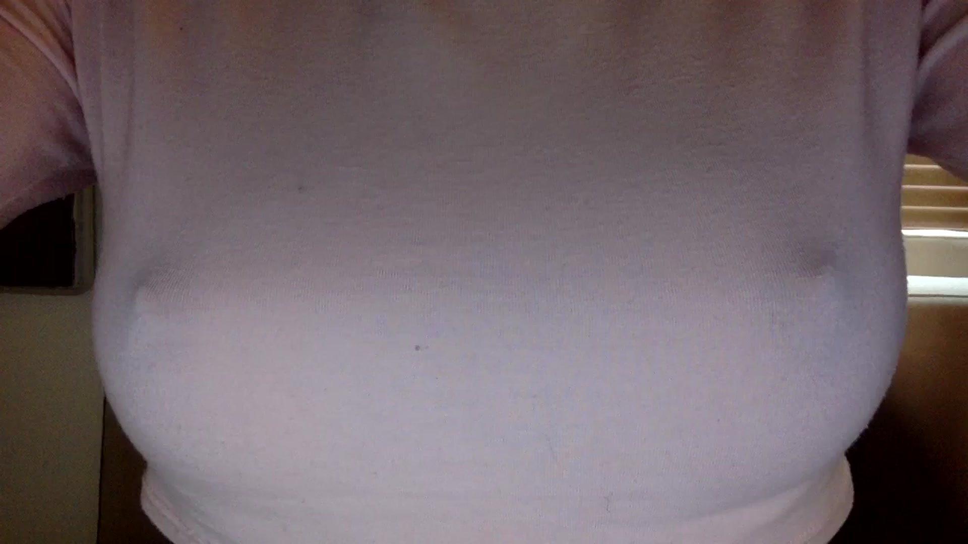 Gallery image thumbnail from EgoisticKitty's myfreecams stream on, 03/01/2024, 10:34 image 19 of 20