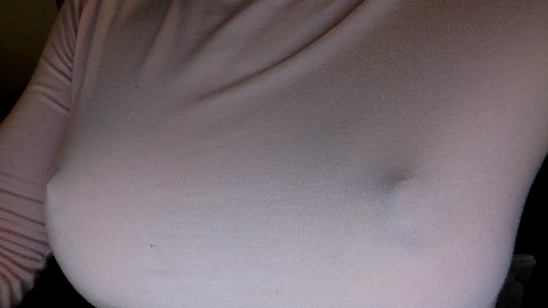 Gallery image thumbnail from EgoisticKitty's myfreecams stream on, 03/01/2024, 10:34 image 7 of 20