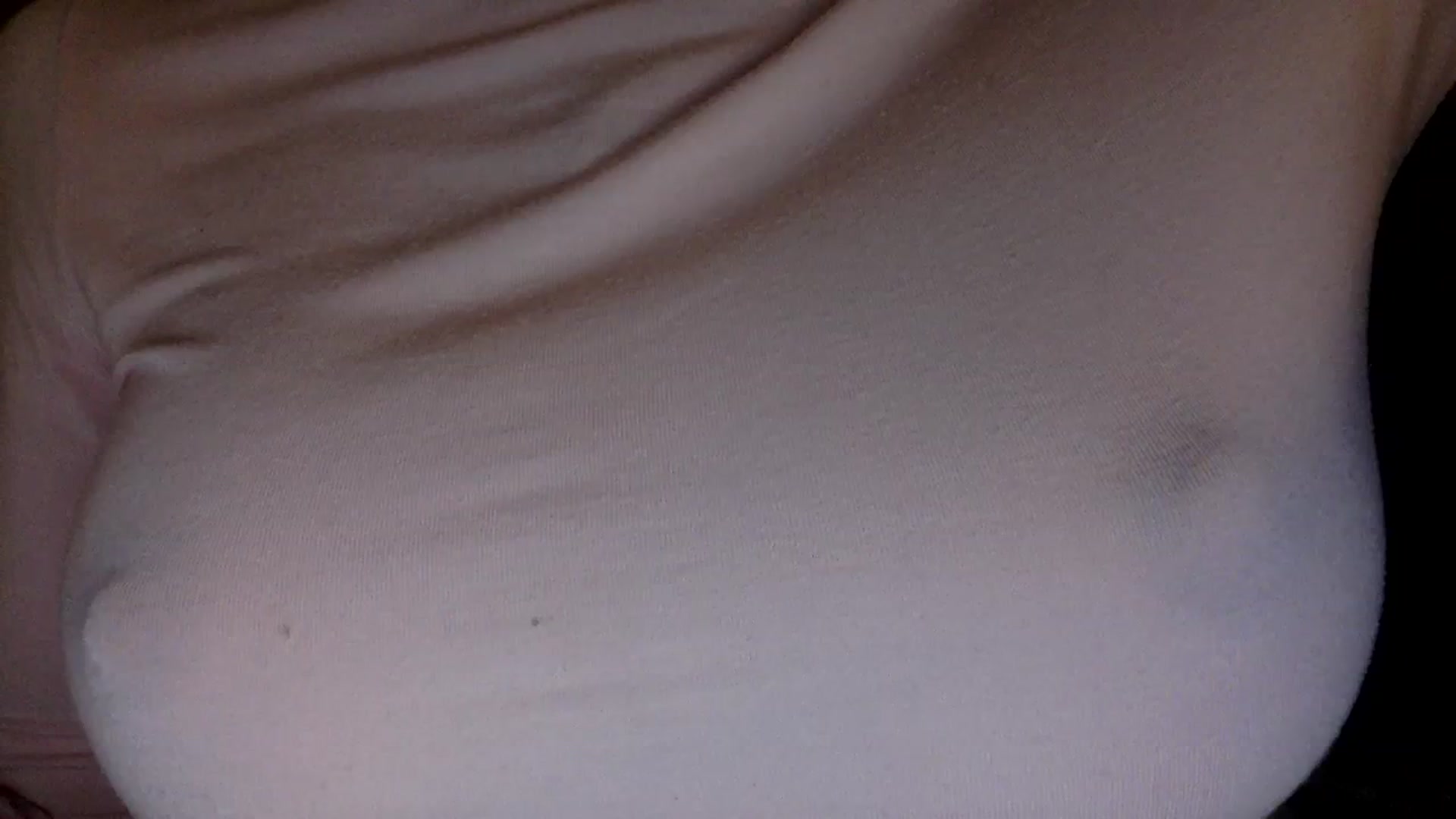 Gallery image thumbnail from EgoisticKitty's myfreecams stream on, 03/01/2024, 11:25 image 12 of 20