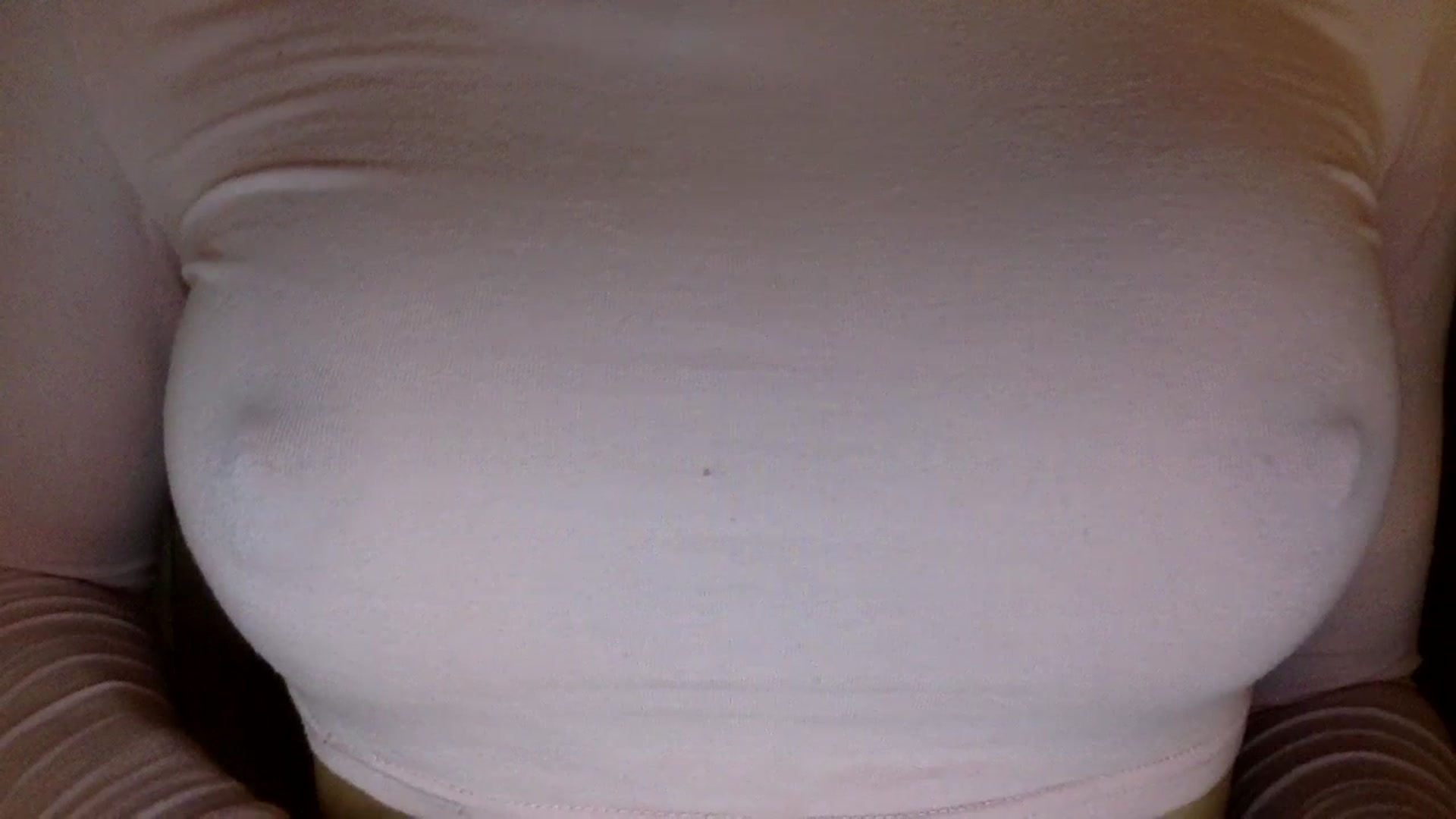Gallery image thumbnail from EgoisticKitty's myfreecams stream on, 03/01/2024, 19:12 image 20 of 20