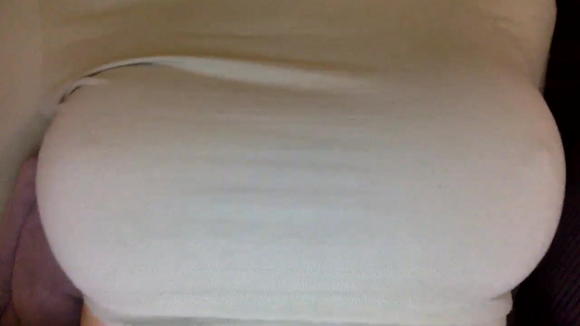 Gallery image thumbnail from EgoisticKitty's myfreecams stream on, 03/02/2024, 17:42 image 12 of 20