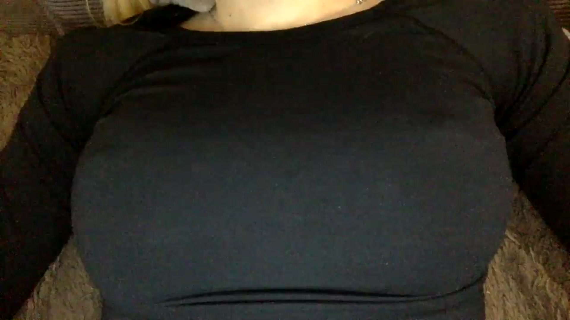 Gallery image thumbnail from EgoisticKitty's myfreecams stream on, 03/07/2024, 13:07 image 4 of 20