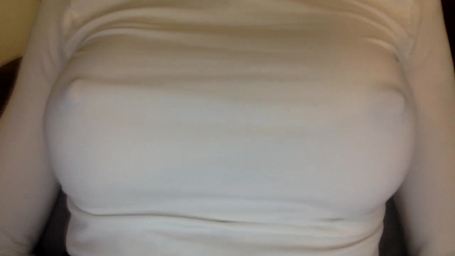 Gallery image thumbnail from EgoisticKitty's myfreecams stream on, 03/09/2024, 15:26 image 15 of 20