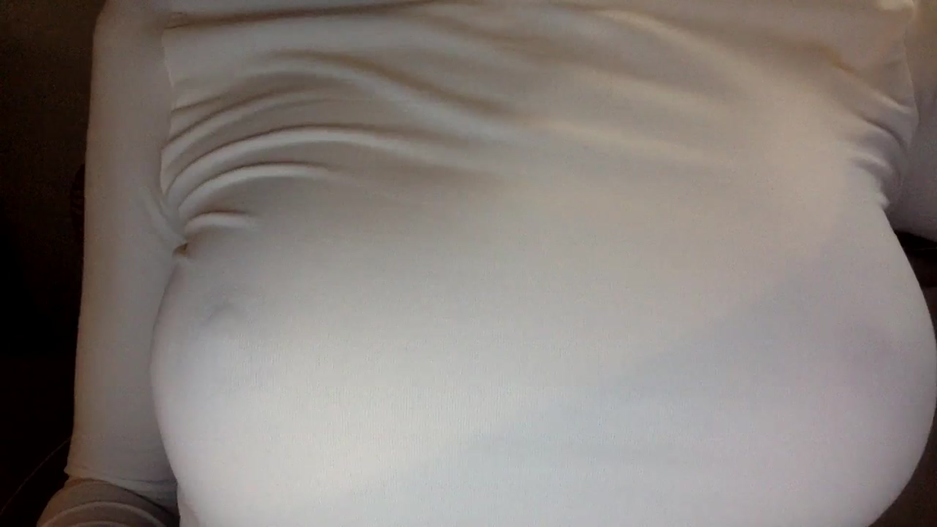 Gallery image thumbnail from EgoisticKitty's myfreecams stream on, 03/11/2024, 09:33 image 13 of 20