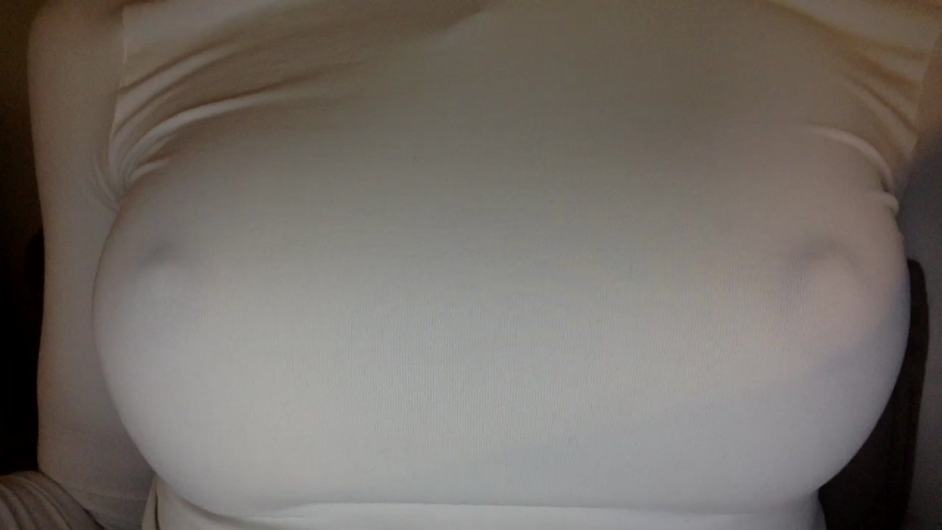 Gallery image thumbnail from EgoisticKitty's myfreecams stream on, 03/13/2024, 10:42 image 10 of 20