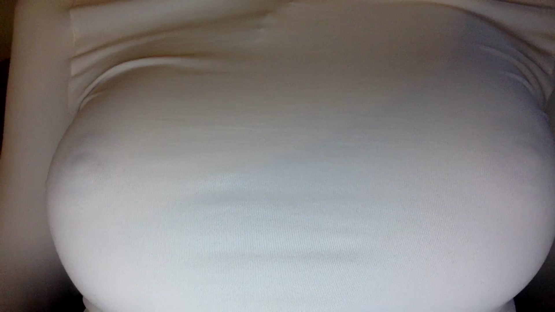 Gallery image thumbnail from EgoisticKitty's myfreecams stream on, 03/13/2024, 11:08 image 19 of 20