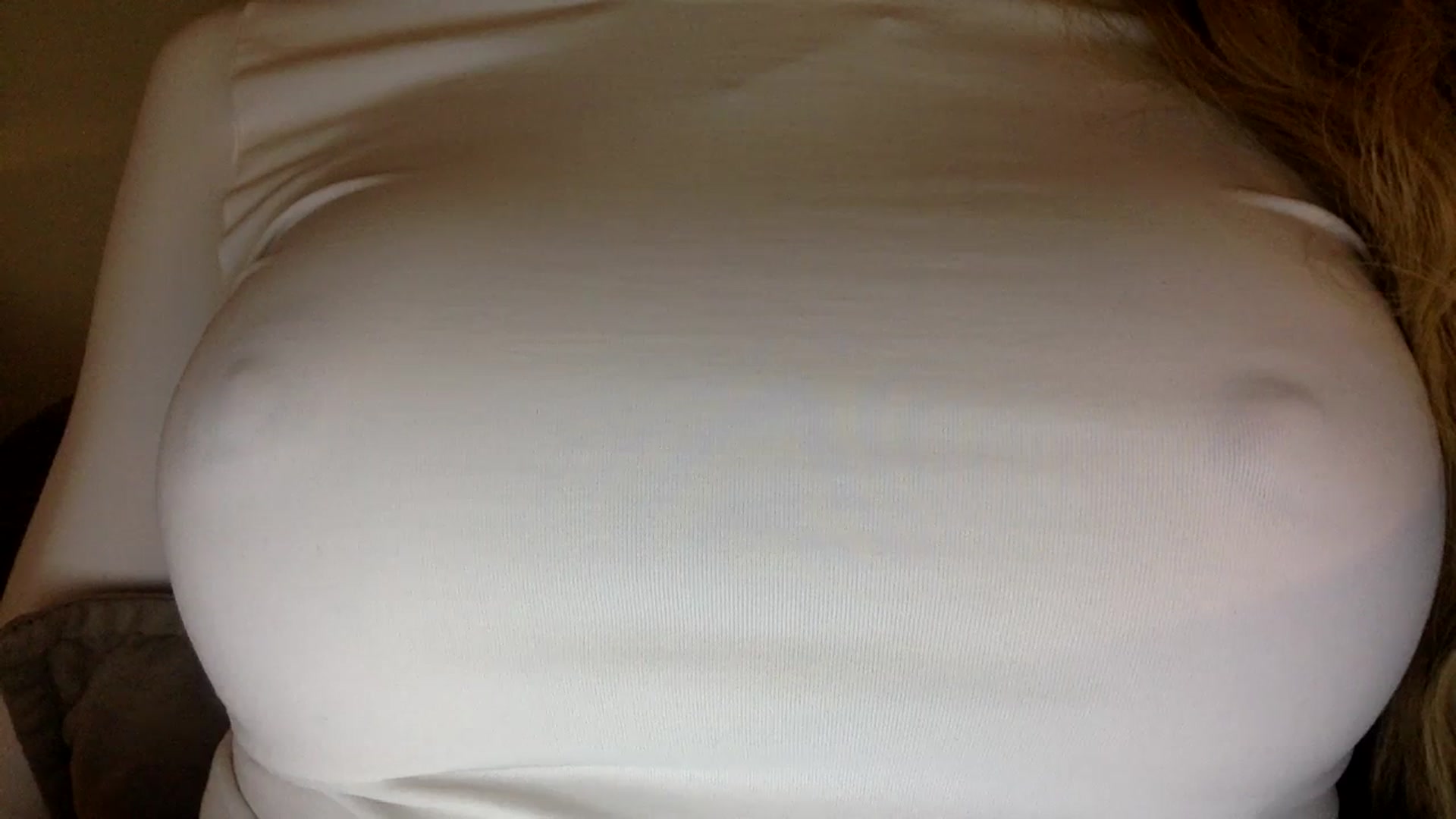 Gallery image thumbnail from EgoisticKitty's myfreecams stream on, 03/13/2024, 14:40 image 3 of 20