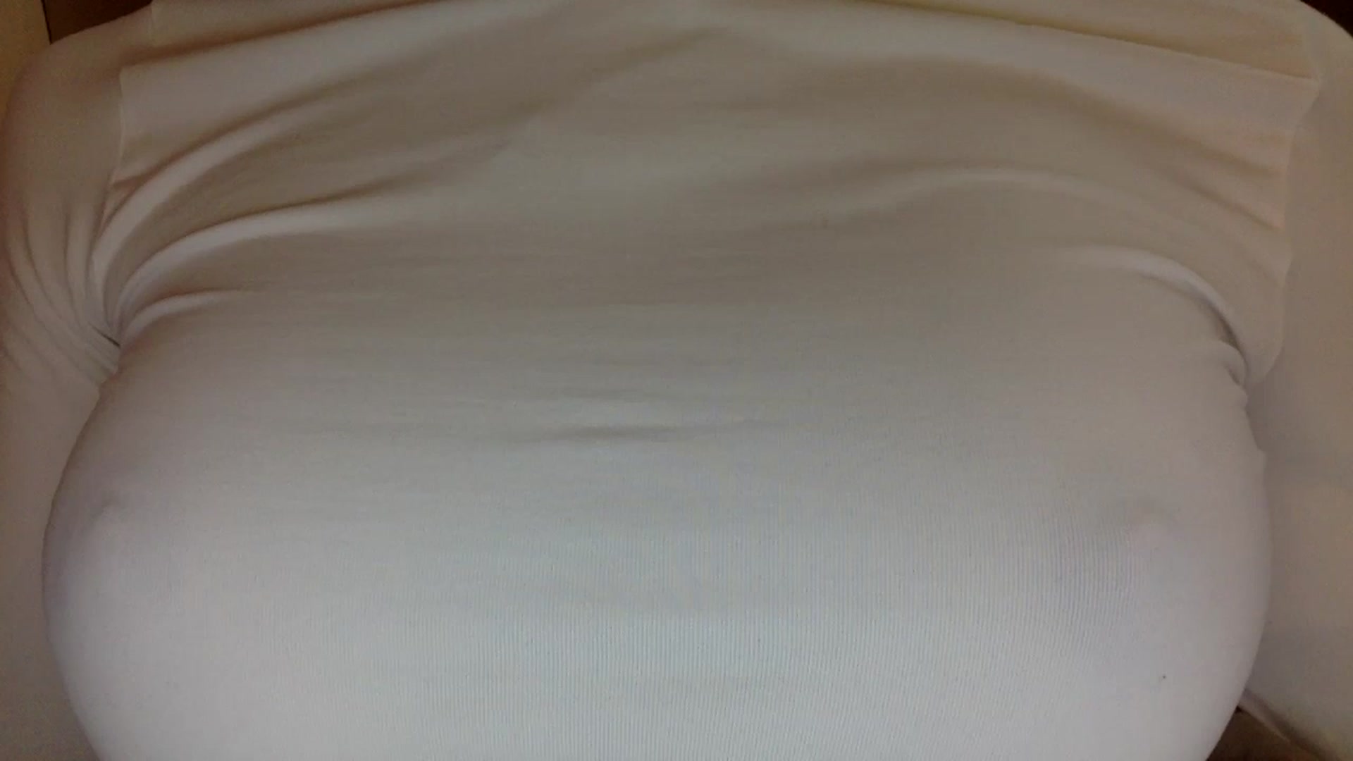 Gallery image thumbnail from EgoisticKitty's myfreecams stream on, 03/15/2024, 11:40 image 9 of 20