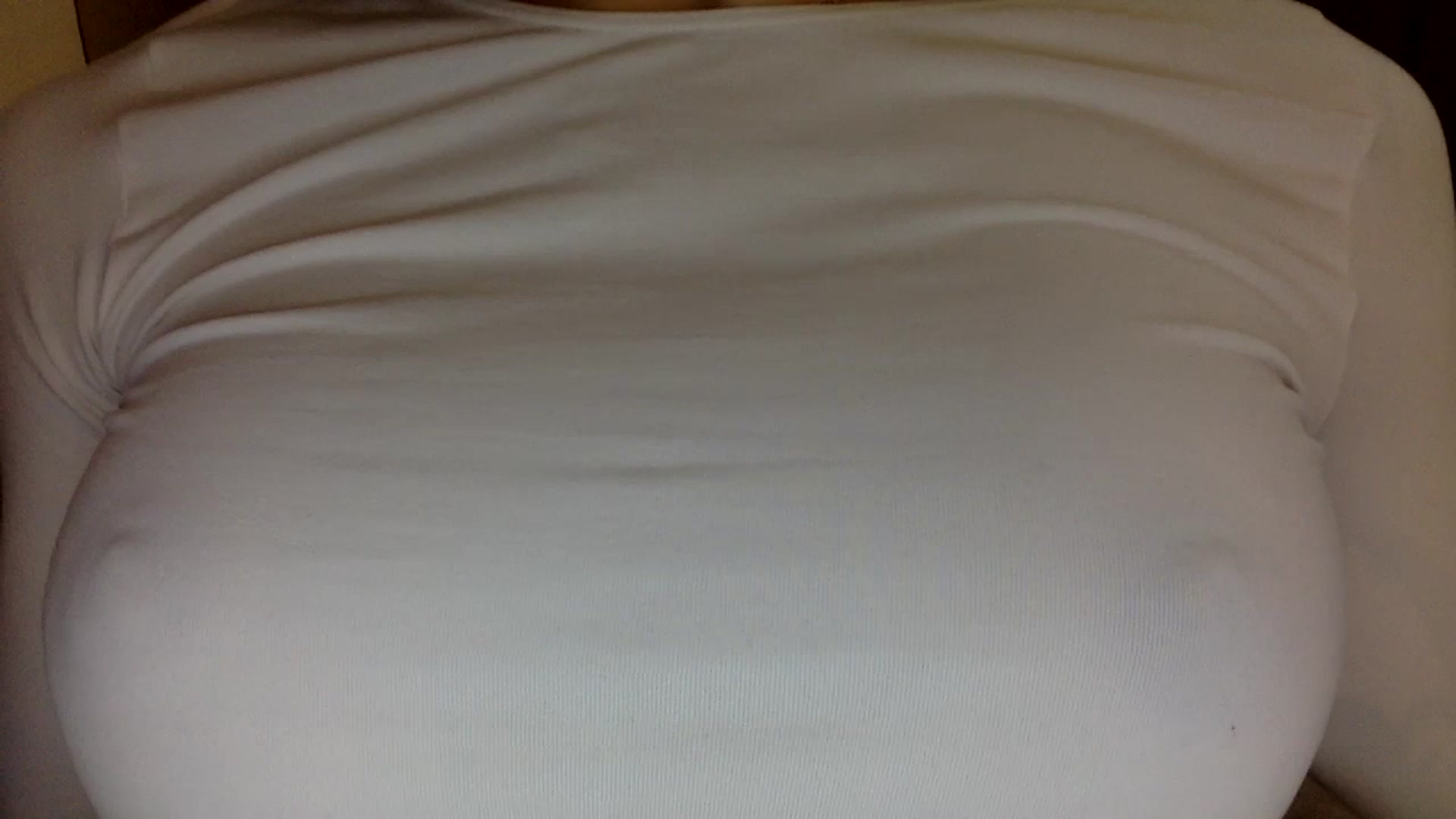 Gallery image thumbnail from EgoisticKitty's myfreecams stream on, 03/15/2024, 11:40 image 17 of 20