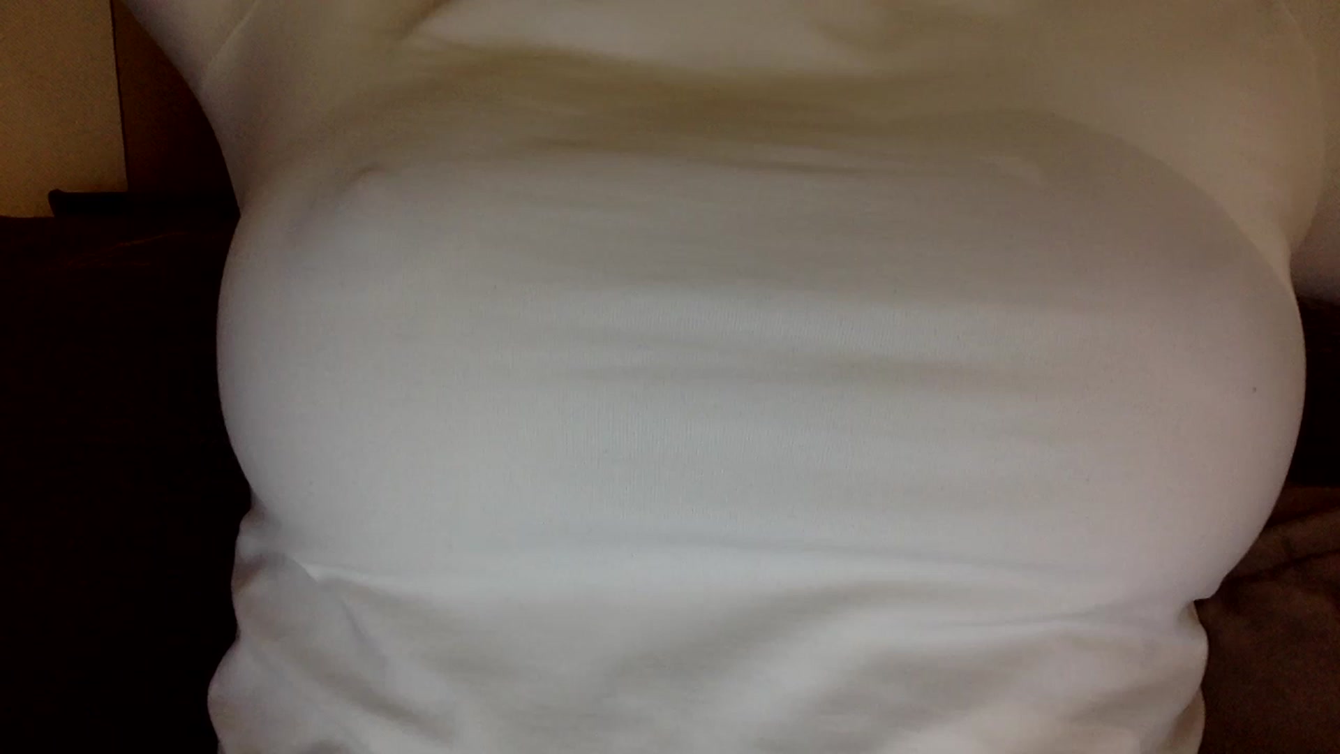Gallery image thumbnail from EgoisticKitty's myfreecams stream on, 03/15/2024, 12:12 image 16 of 20