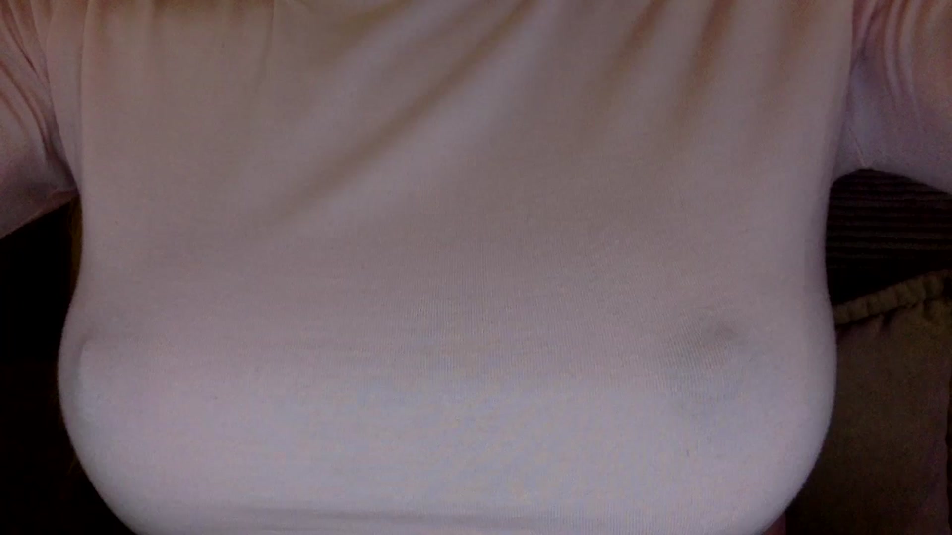 Gallery image thumbnail from EgoisticKitty's myfreecams stream on, 03/16/2024, 13:26 image 15 of 20