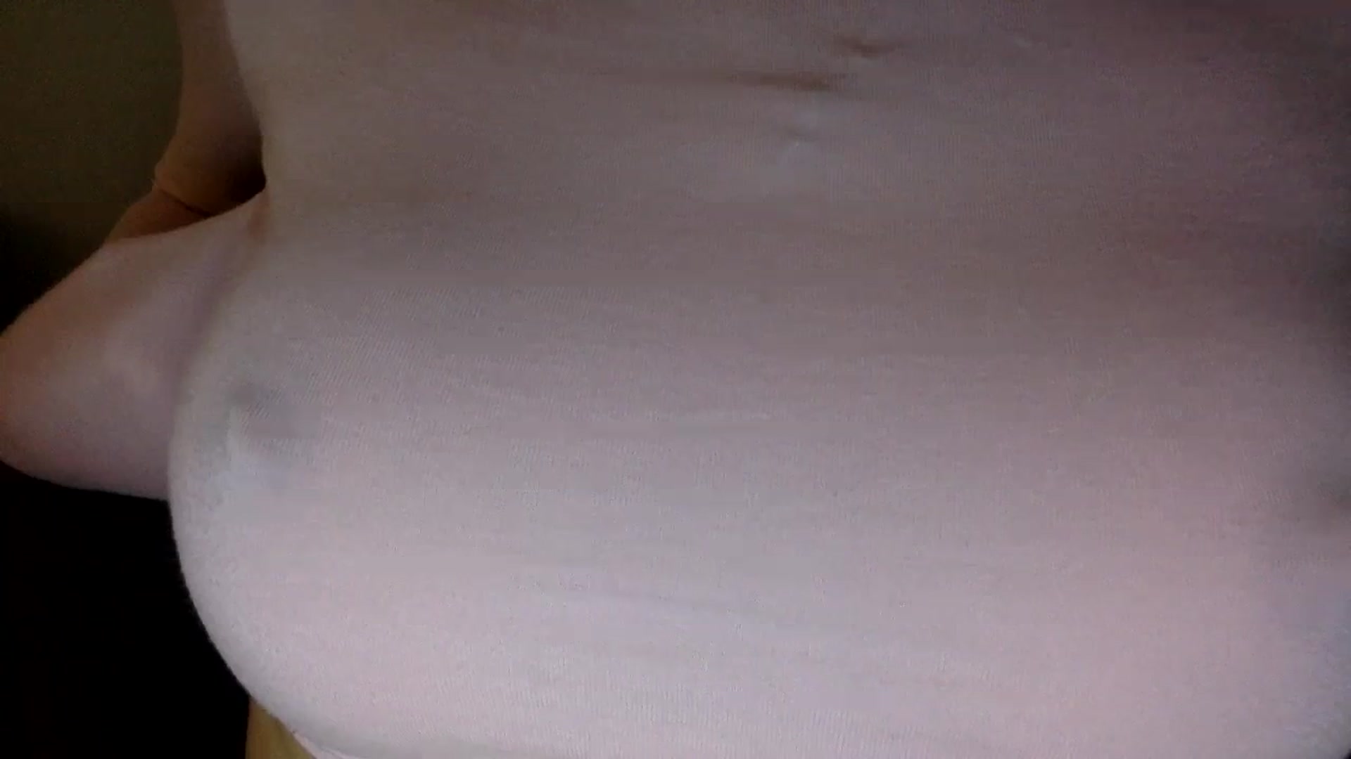 Gallery image thumbnail from EgoisticKitty's myfreecams stream on, 03/17/2024, 11:29 image 14 of 20