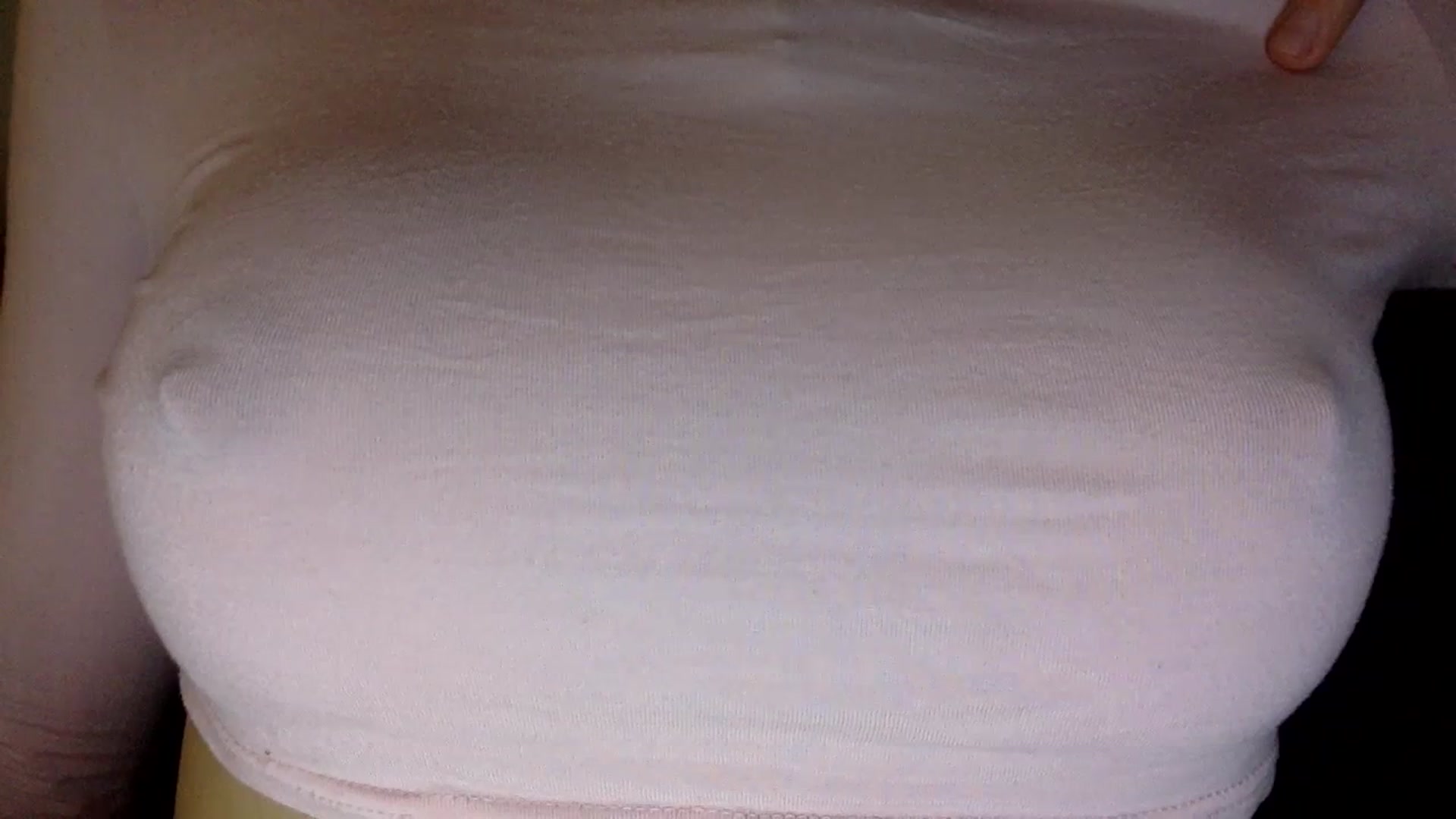 Gallery image thumbnail from EgoisticKitty's myfreecams stream on, 03/17/2024, 11:29 image 3 of 20
