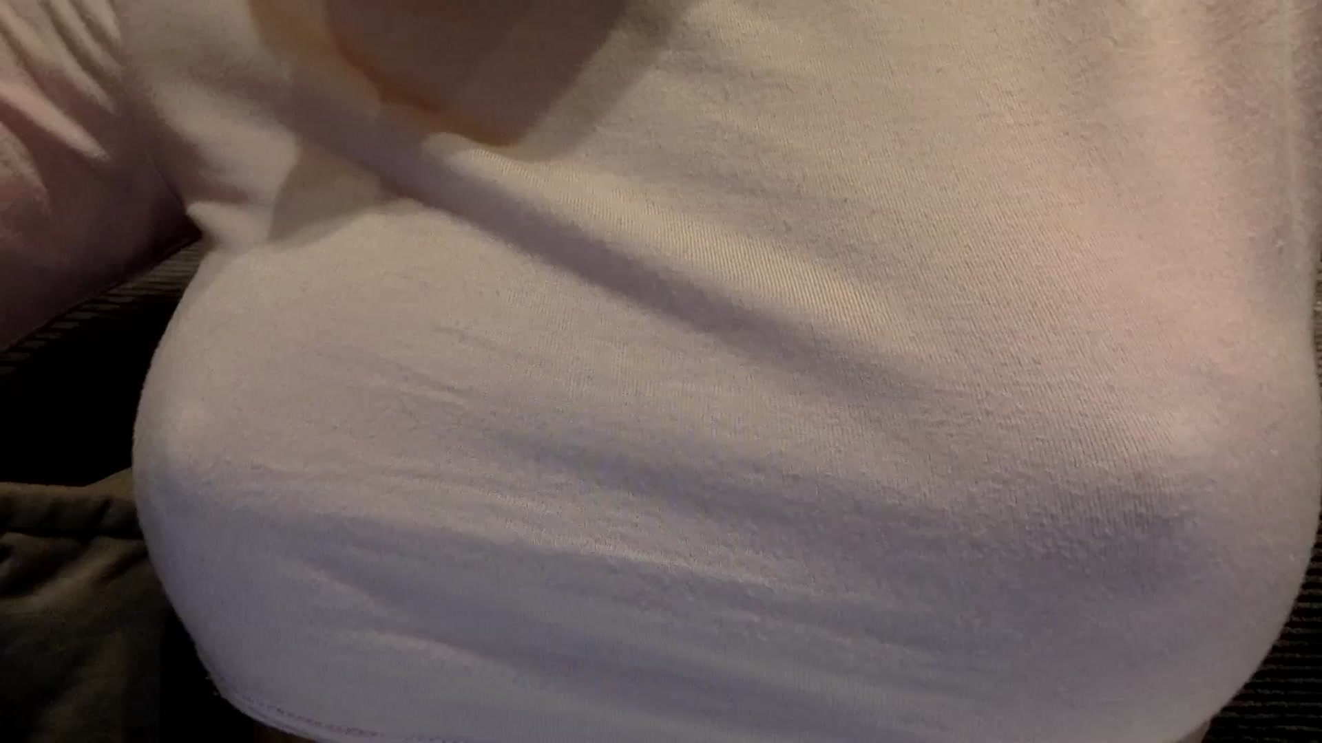 Gallery image thumbnail from EgoisticKitty's myfreecams stream on, 03/17/2024, 15:13 image 12 of 20