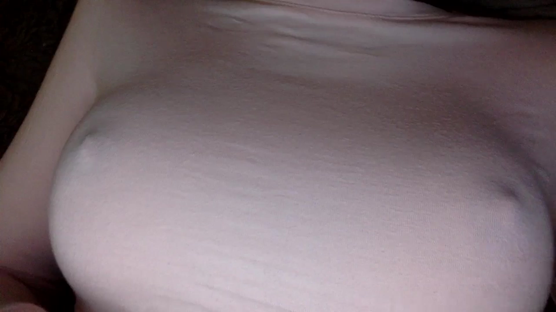 Gallery image thumbnail from EgoisticKitty's myfreecams stream on, 03/18/2024, 11:25 image 13 of 20